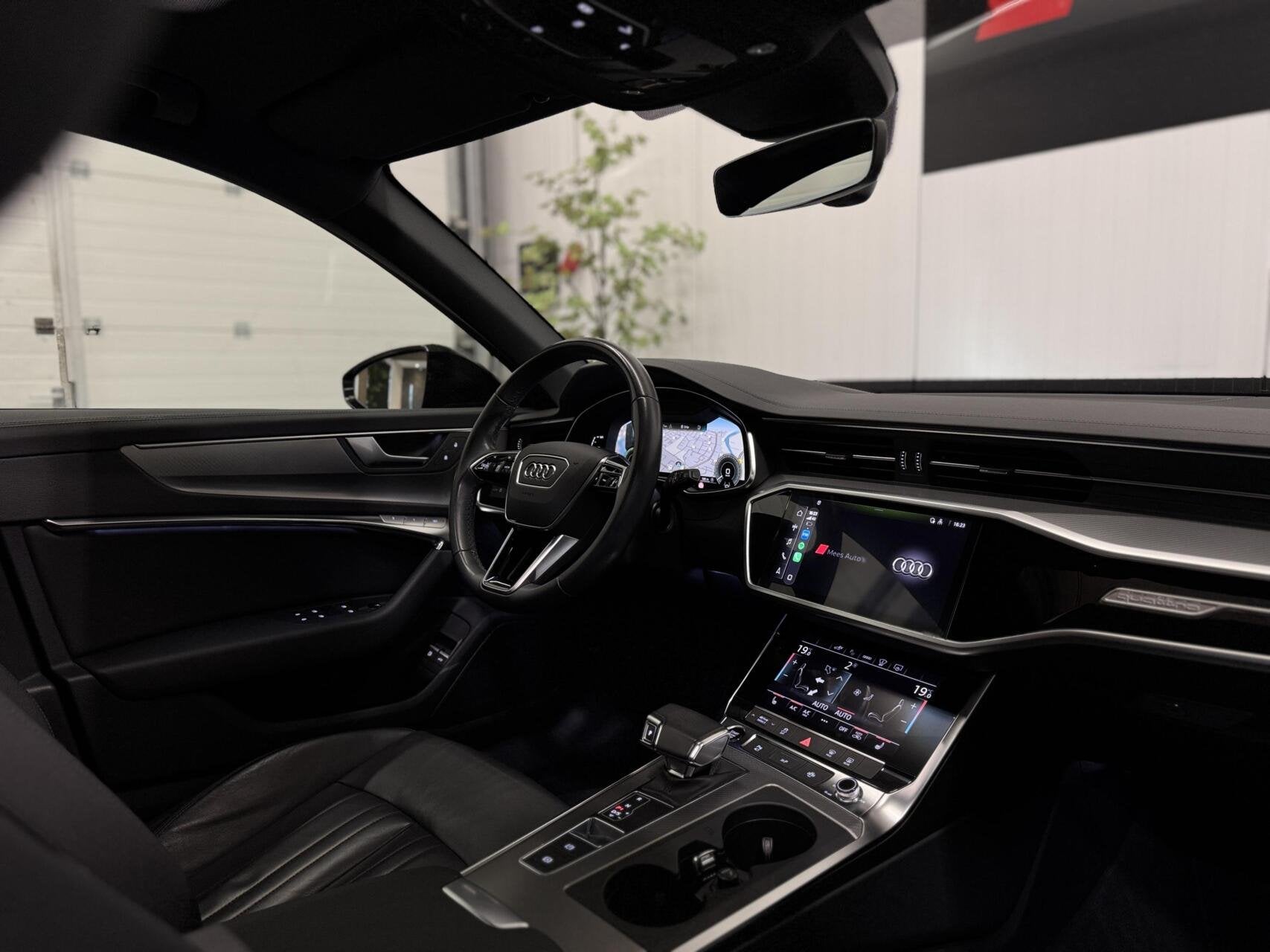 Audi A6 Avant 50 TFSI e quattro|Pano|Keyless|HUD|360|Memory|, Automaat, 77 km/l, Gebruikt, 4 cilinders