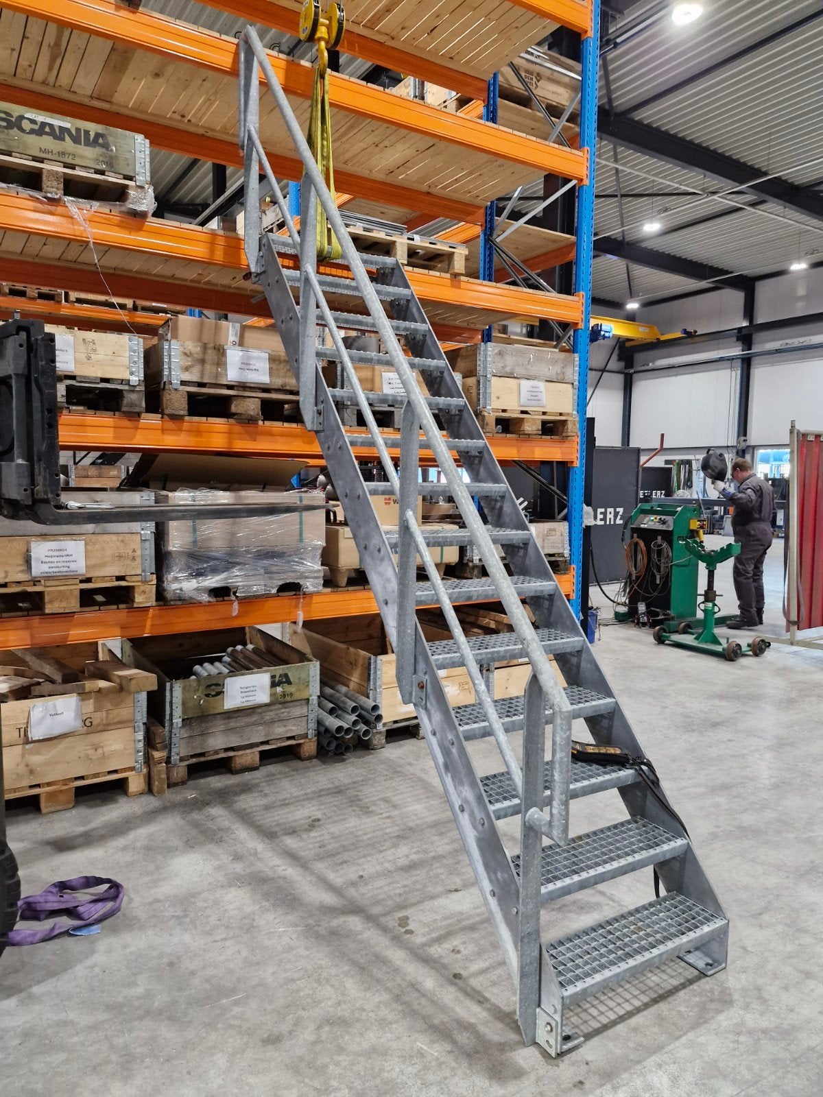 stalen trap, Ophalen, 2 tot 4 meter