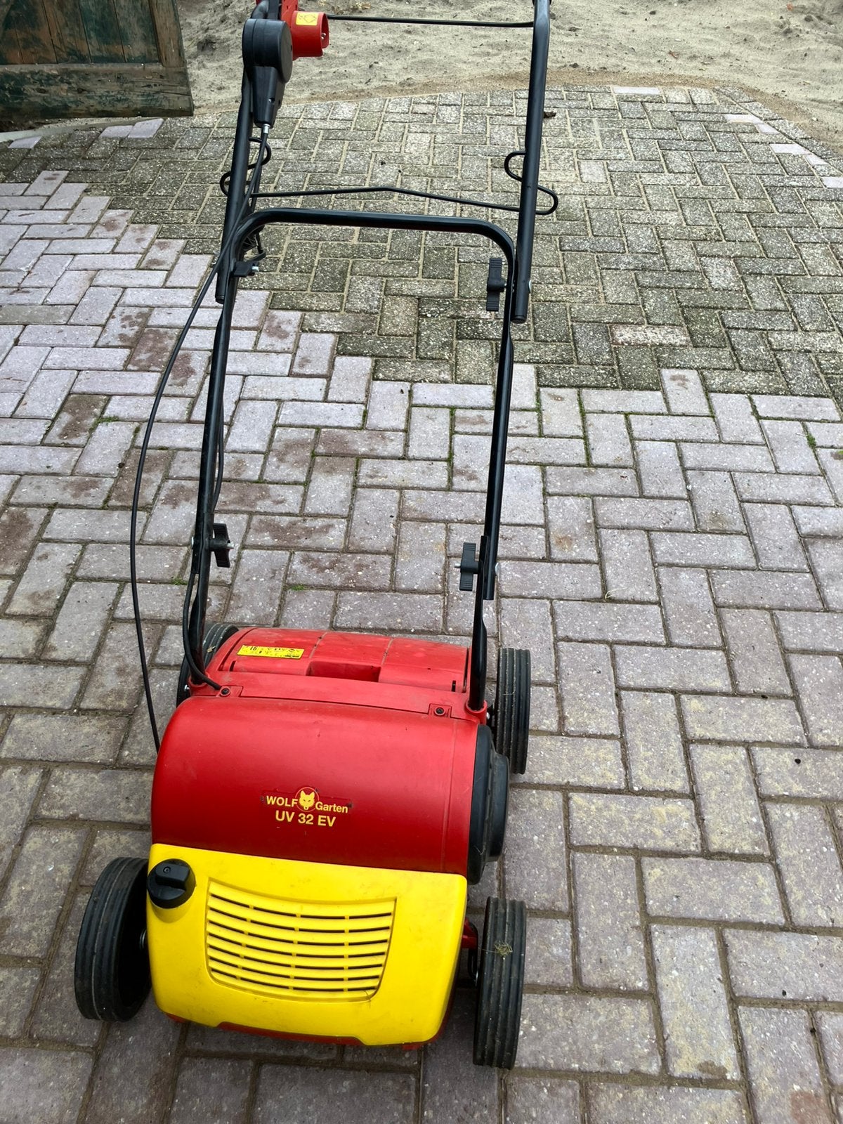 Verticuteer machine, Ophalen of Verzenden, Zo goed als nieuw