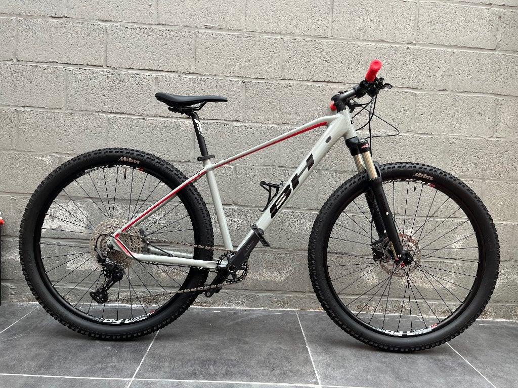 Mountainbike BH Spike Alu 29" maat MD, Hardtail, Heren, Zo goed als nieuw, Ophalen