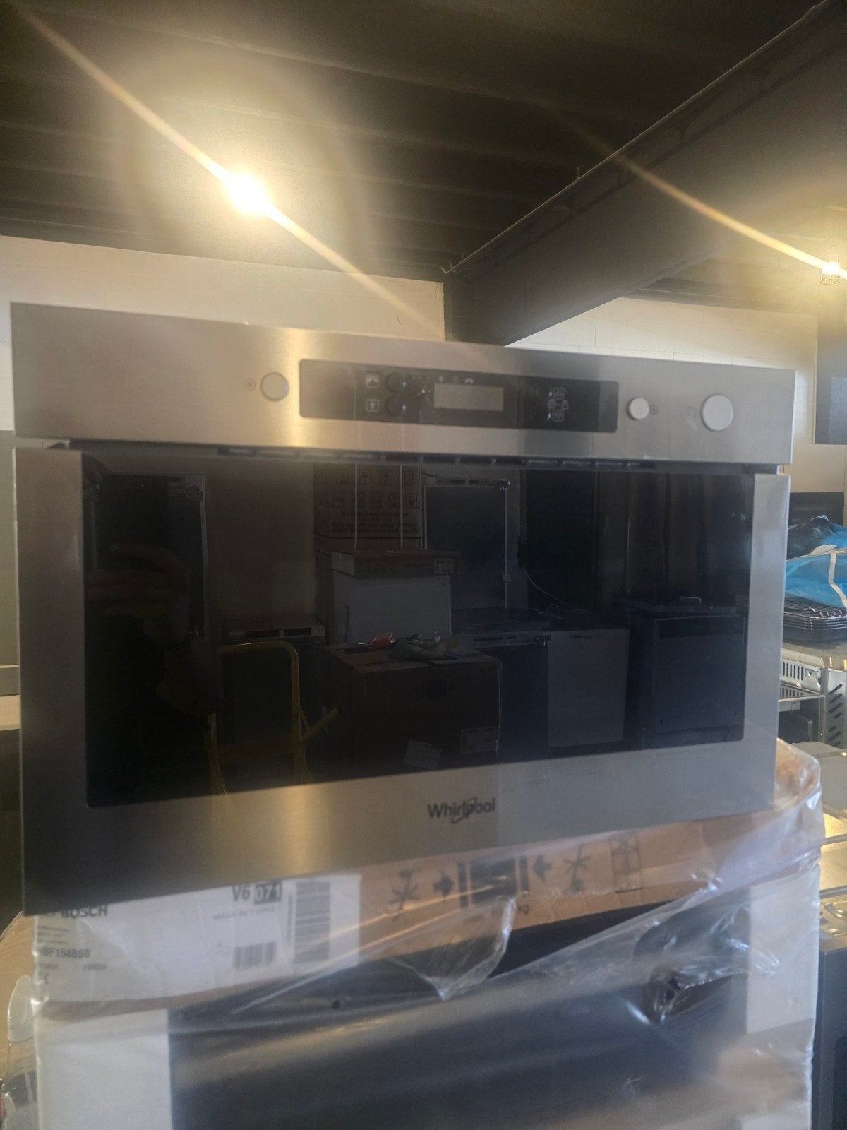 Nieuwe Whirlpool AMW 423/IX magnetron - kleine knik, Witgoed en Apparatuur, Magnetrons, Ophalen of Verzenden, Nieuw, Inbouw
