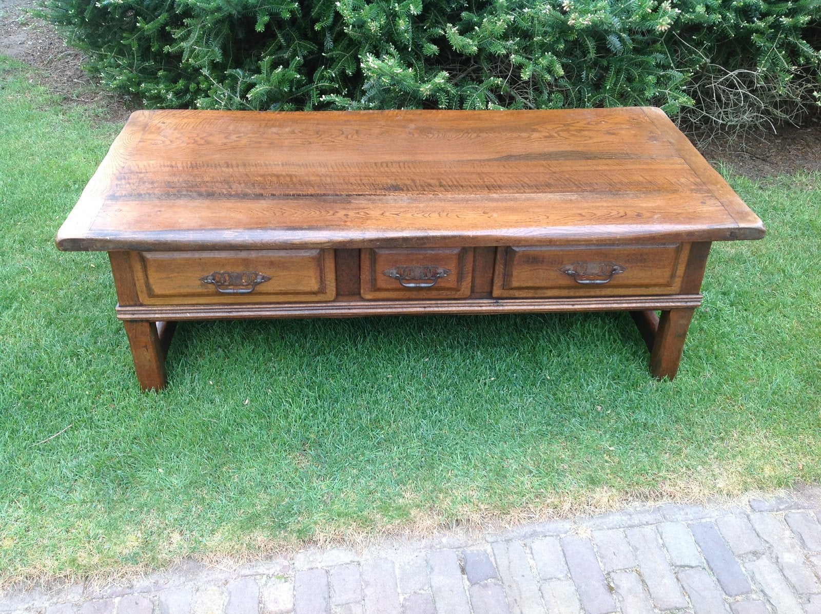 Rustieke eikenhouten salontafel met laden, Antiek en Kunst, Antiek | Meubels | Tafels, Ophalen