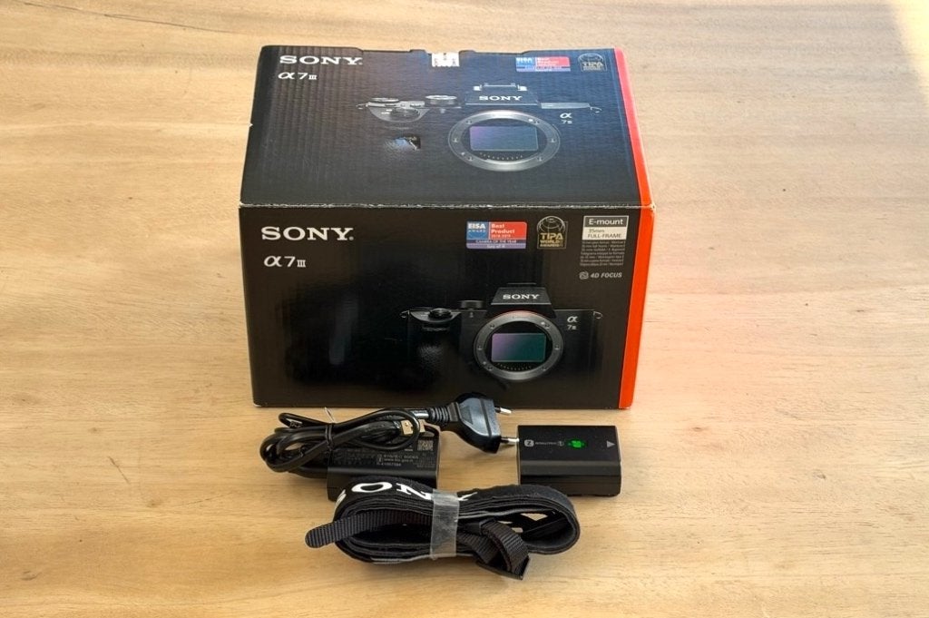 Sony A7 III Systeemcamera | slechts 4.075 clicks | Z.G.A.N, Audio, Tv en Foto, Ophalen of Verzenden, Zo goed als nieuw, 24 megapixels