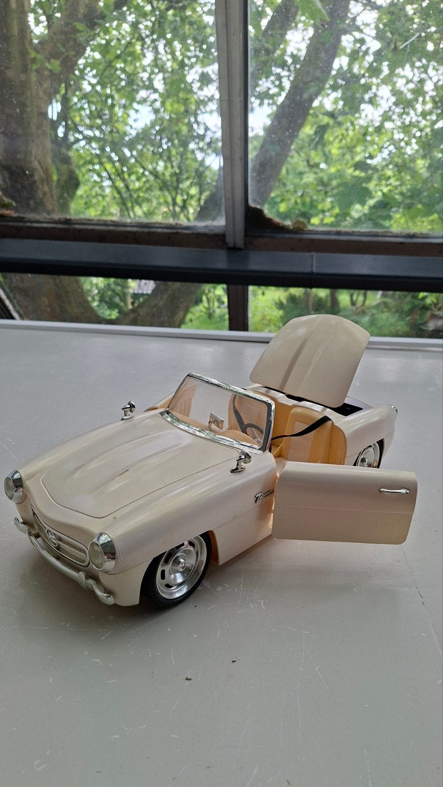 Barbie Vintage Speelgoed Auto - Crèmekleurige Cabriolet, Ophalen of Verzenden, Gebruikt