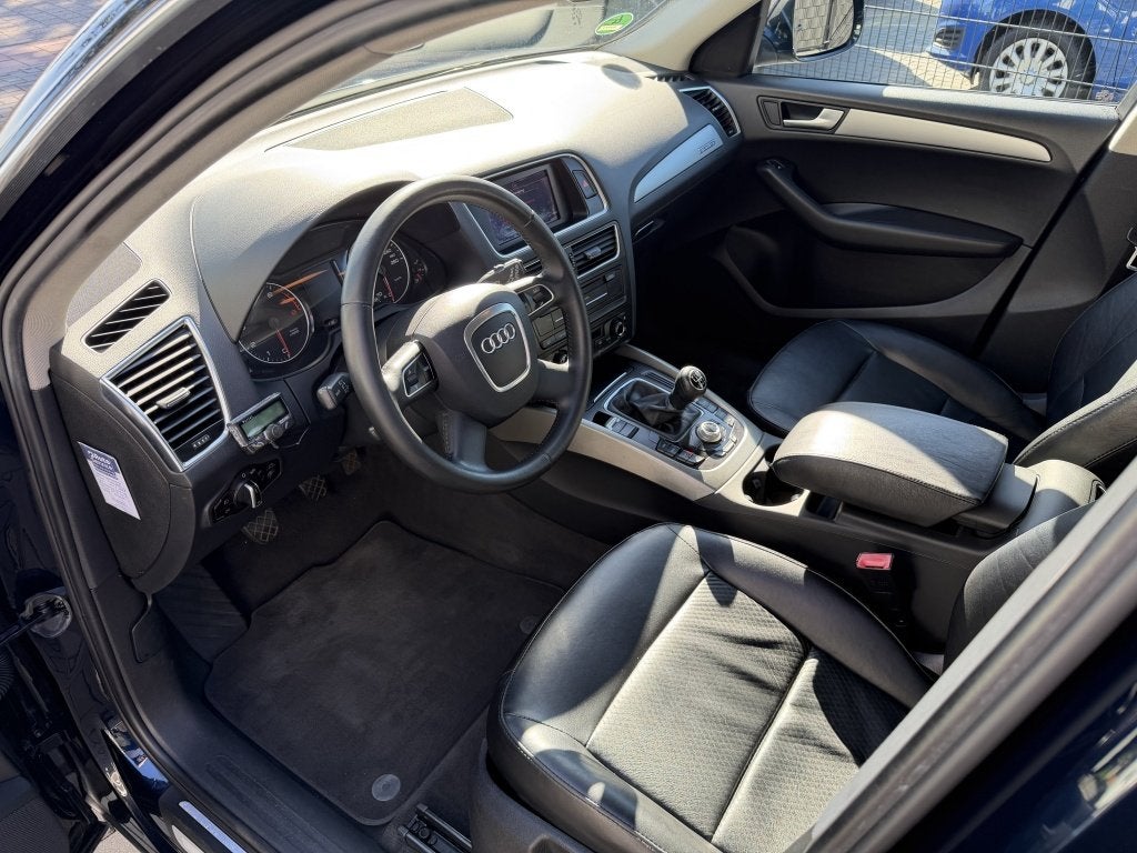 Audi Q5 2.0 TFSI q. Pro Line LEER| CLIMA| CRUISE| NAVI| TREK, Auto's, Euro 5, Gebruikt, 4 cilinders, Blauw