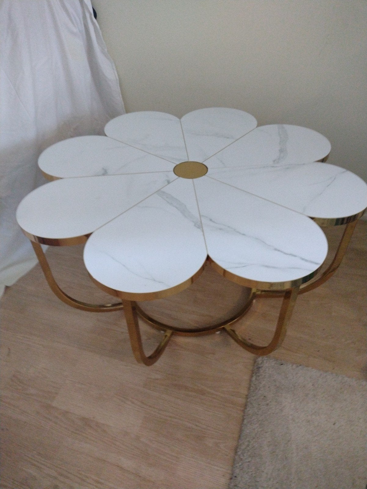 Messing/MarmerLook salontafel model Fleur/bloem, Huis en Inrichting, 45 tot 60 cm, Overige materialen, Rond, Ophalen of Verzenden