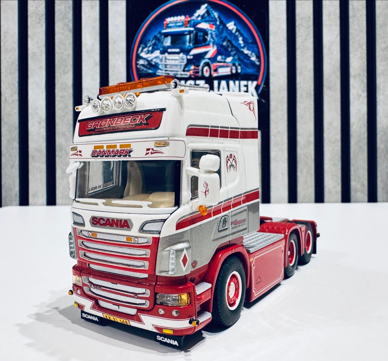 Scania R(6) ShiwTruck Thomas Grønbeck Wsi 1:50, Verzenden, Zo goed als nieuw, Bus of Vrachtwagen, Wsi