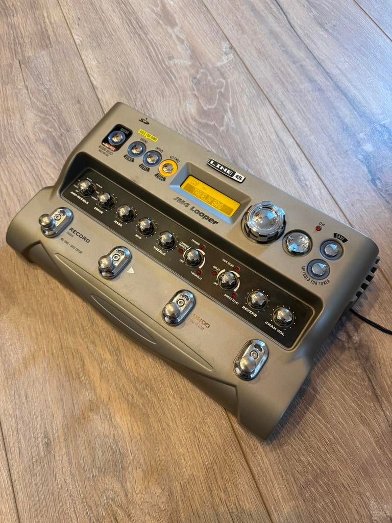 Line 6 JM4 Looper pedaal + gitaareffecten, drums en samples, Ophalen of Verzenden, Gebruikt, Multi-effect