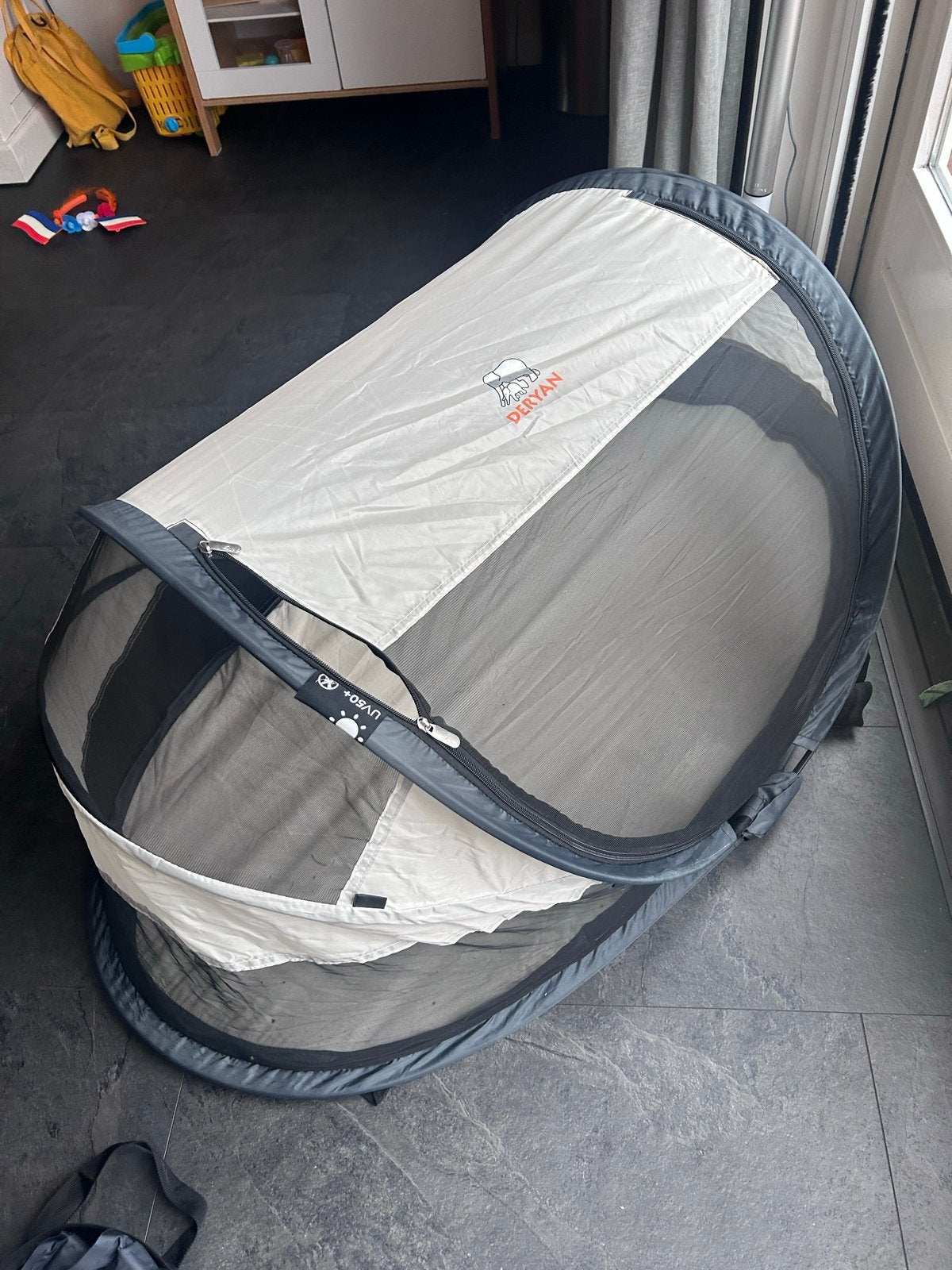 Deryan Peuter Luxe Campingbedje - Inclusief matras - Cream, Kinderen en Baby's, Babywiegjes en Ledikanten, Ophalen, Zo goed als nieuw