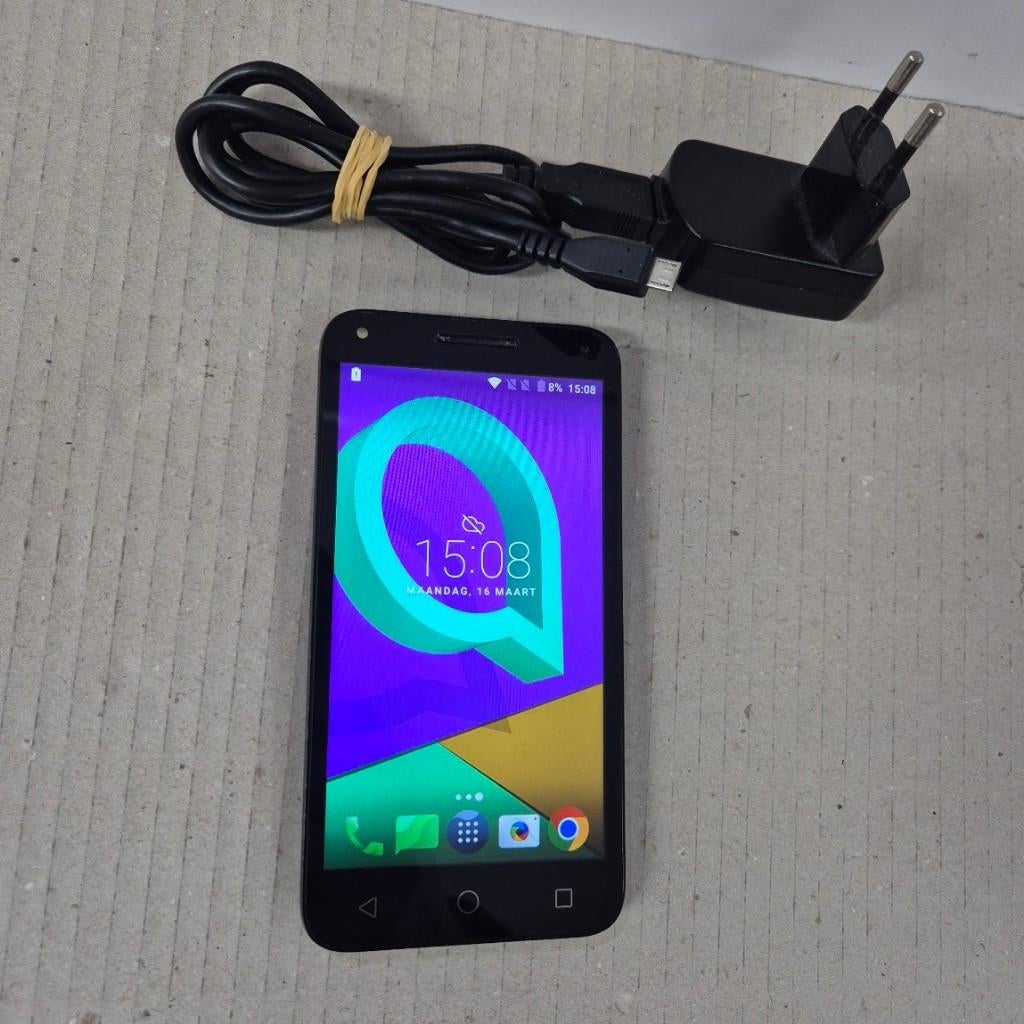 Alcatel U5 Zwart Dual SIM 8GB Android 7 incl lader, Ophalen of Verzenden, Zo goed als nieuw, X, X