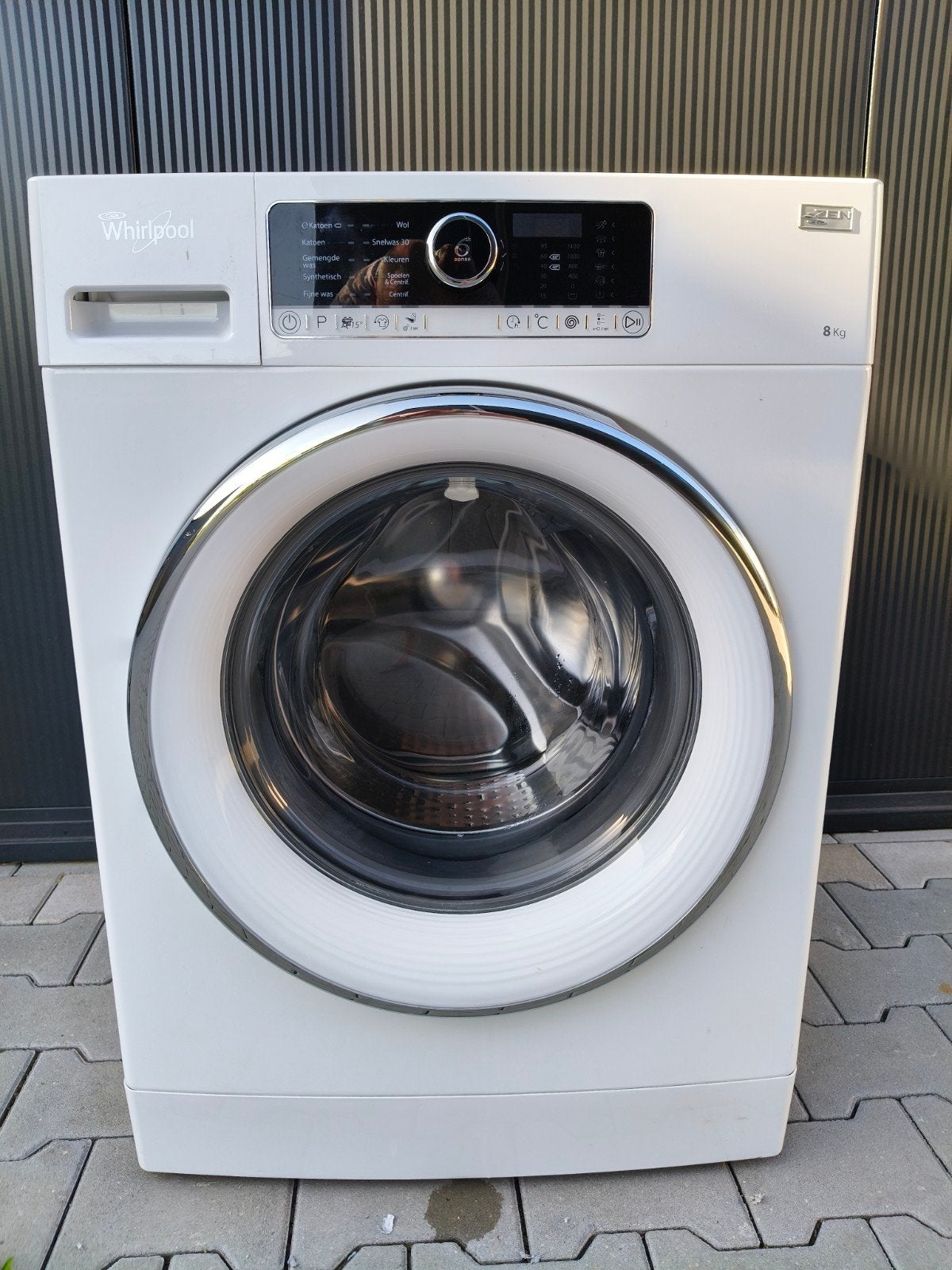 Whirlpool 8 kg wasmachine A+++, Ophalen, 1200 tot 1600 toeren, 85 tot 90 cm