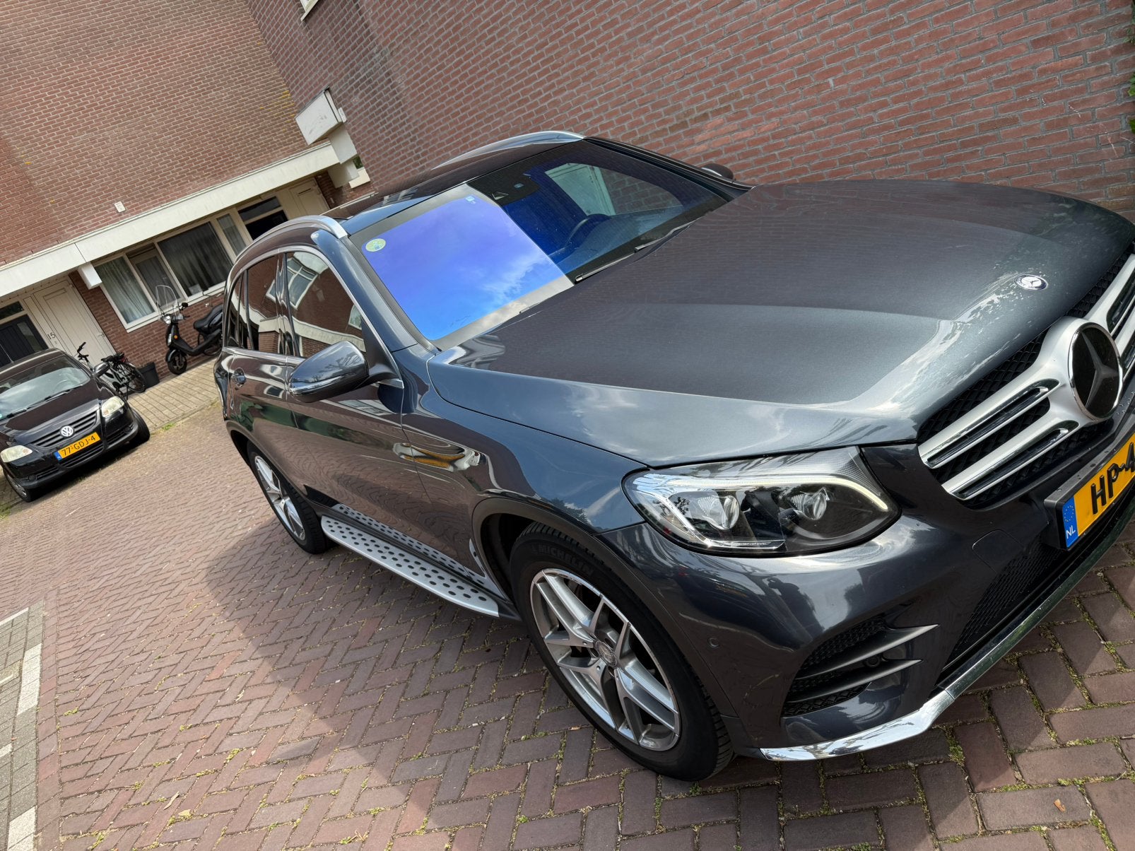 Mercedes-Benz GLC 220D 4M AMG AUT PANO EDITION1 apk jun2027, Auto's, Mercedes-Benz, Automaat, 2500 kg, Diesel, Vierwielaandrijving