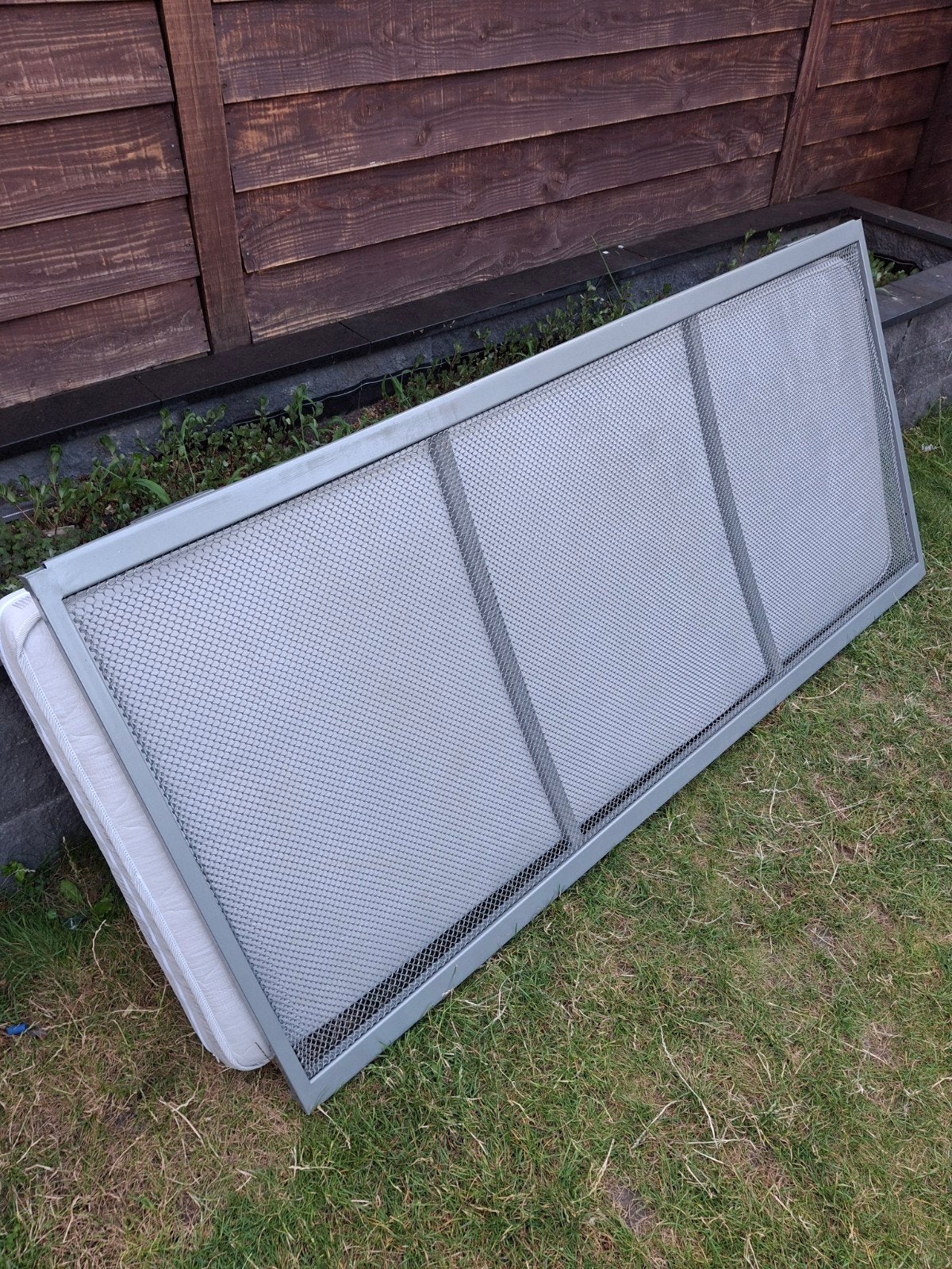 Gratis ijzer. Bed., Ophalen, Gebruikt