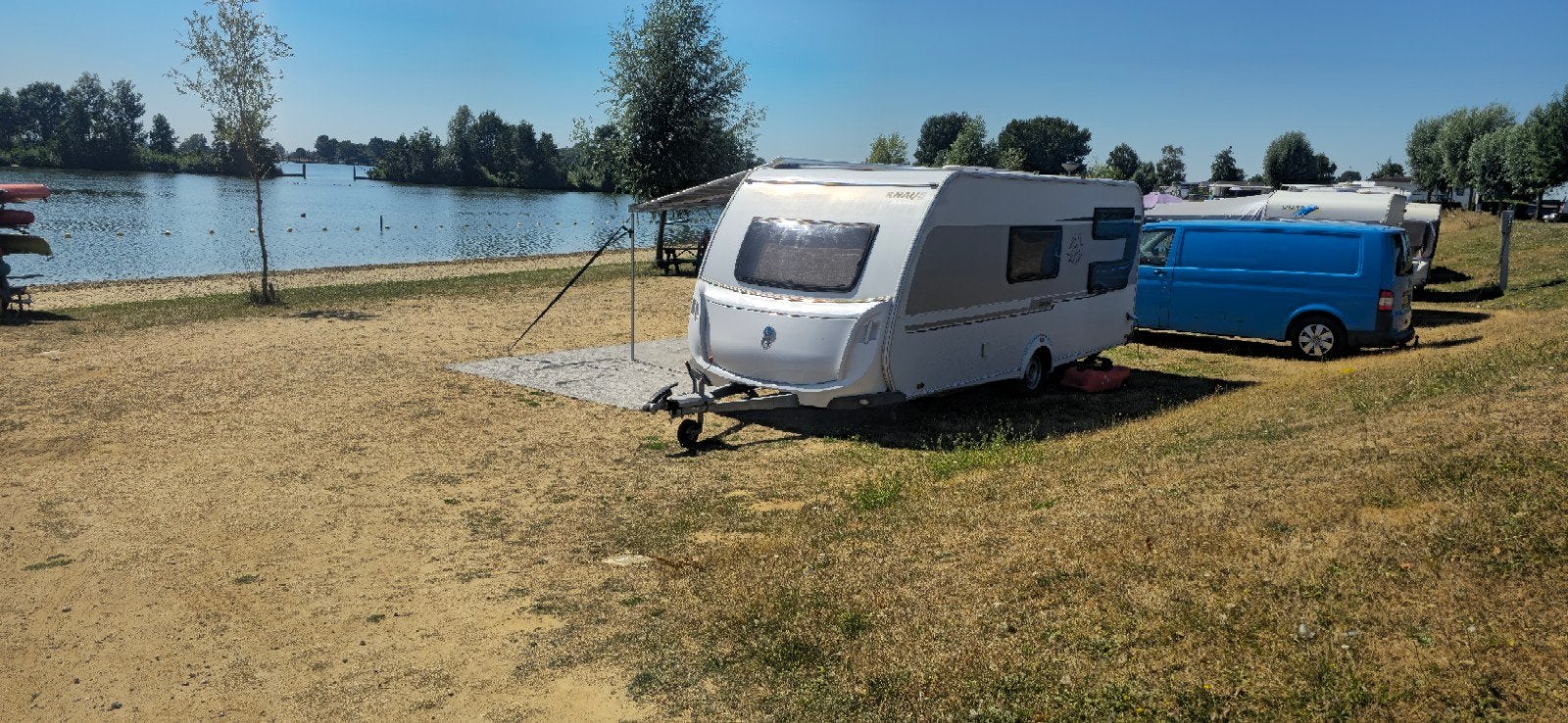 Knaus Südwind 580 qs (2014) - Ruime 6-persoons gezinscaravan, Caravans en Kamperen, Treinzit, Particulier, Knaus, Frans bed