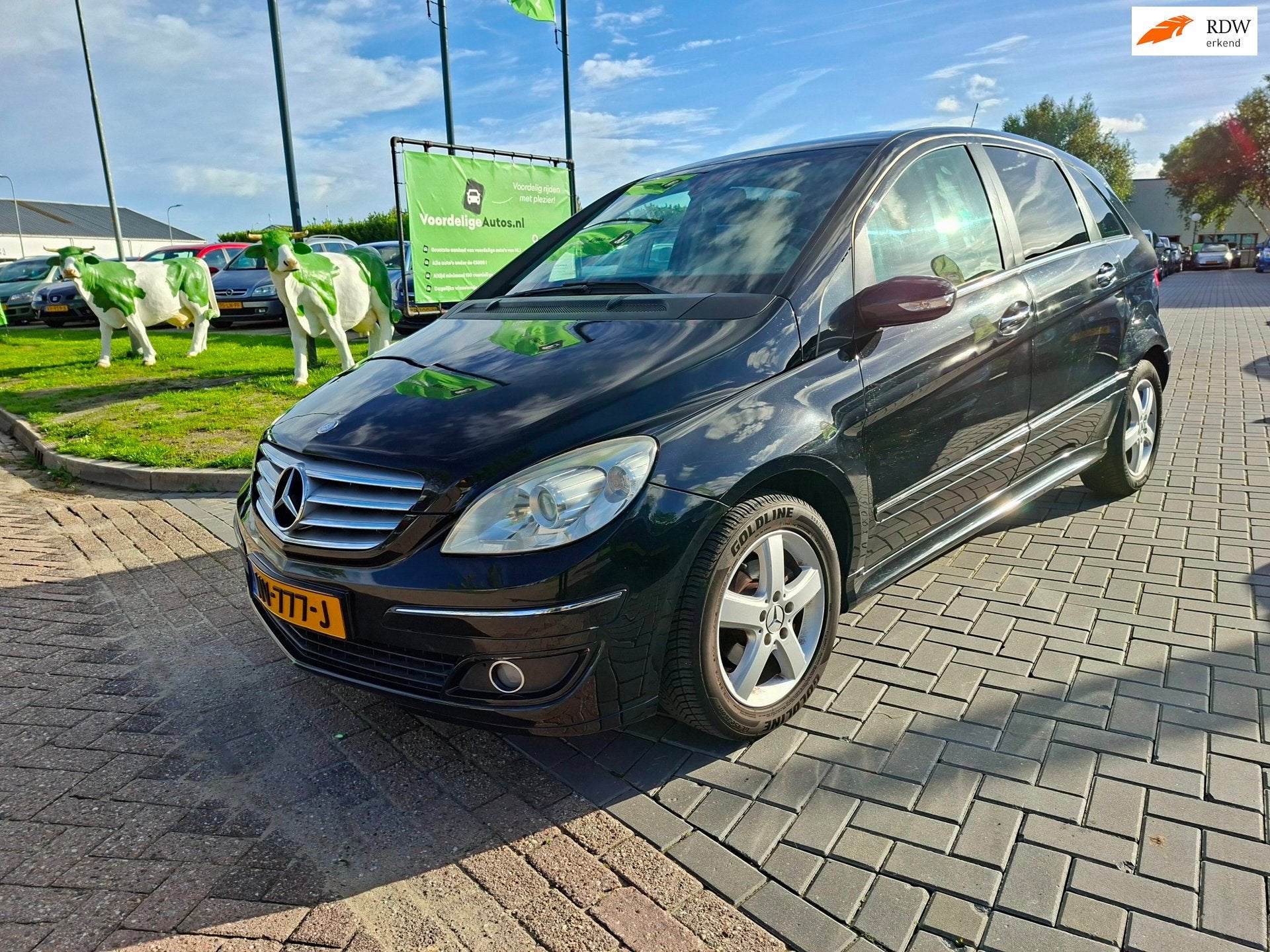Mercedes-Benz B-klasse 150 / Hoge instap / APK september 202, Auto's, Voorwielaandrijving, 15 km/l, Zwart, Bedrijf