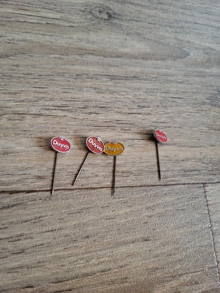 4x Pins Speldjes Duyvis Partysnacks, Ophalen of Verzenden, Gebruikt