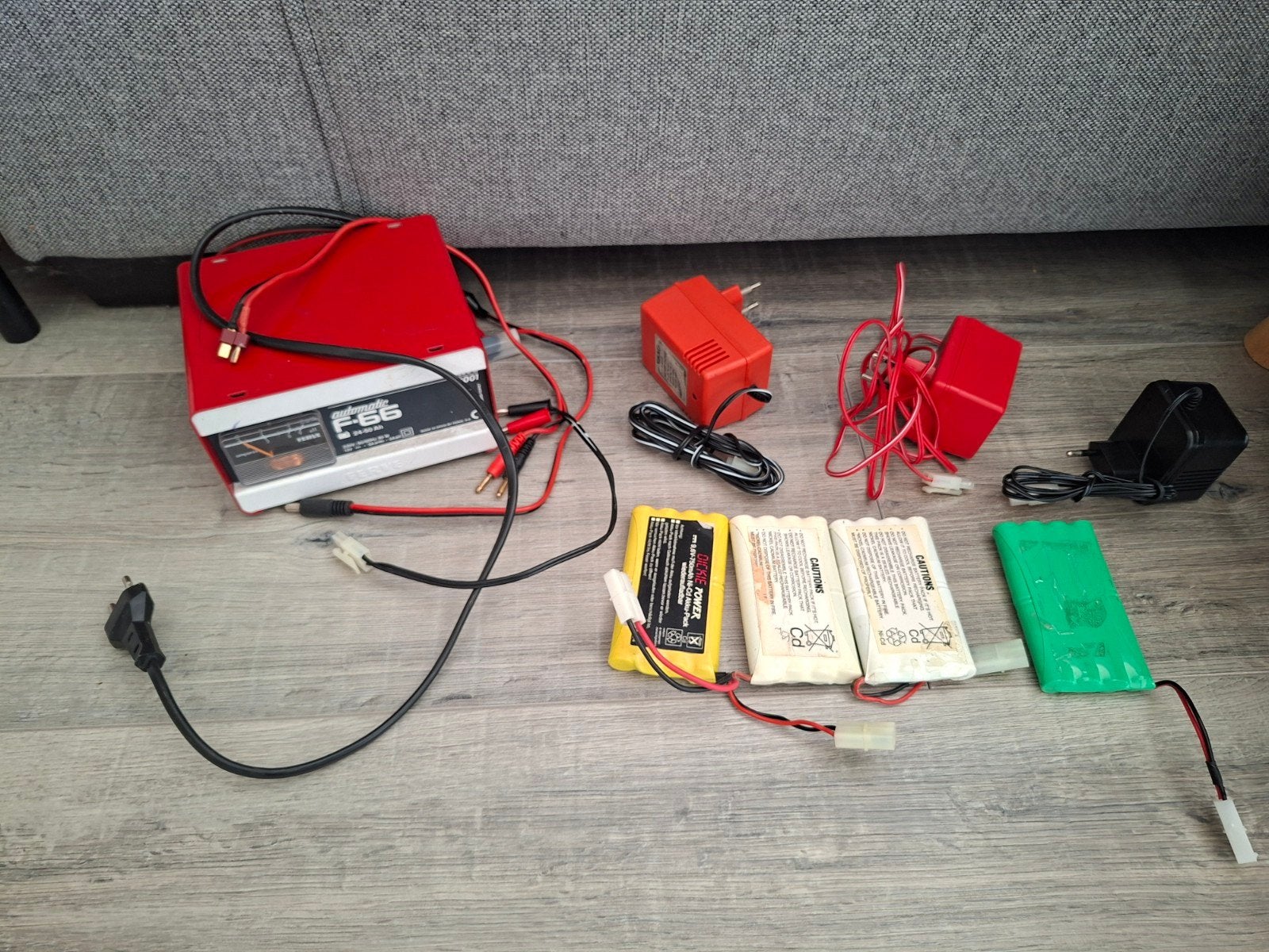 RC Accu's en Lader - 7.2V Accu's, Ophalen of Verzenden