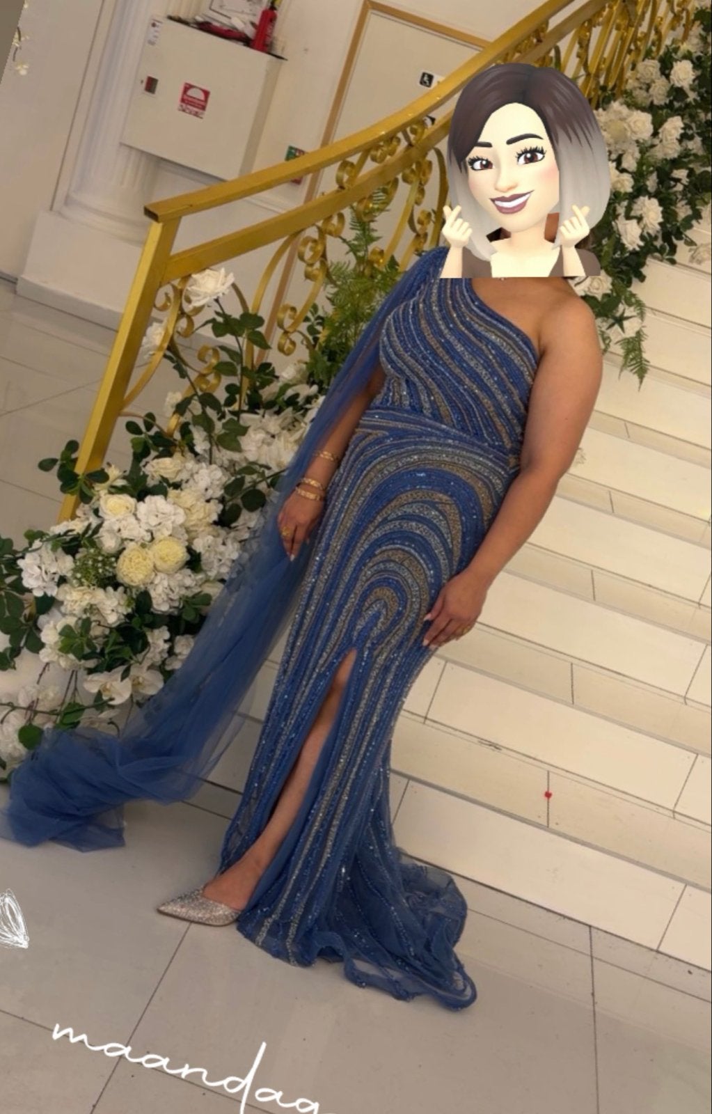Prachtige blauwe galajurk met pailletten en split, Kleding | Dames, Gelegenheidskleding, Maat 38/40 (M), Galajurk, Blauw, Ophalen of Verzenden