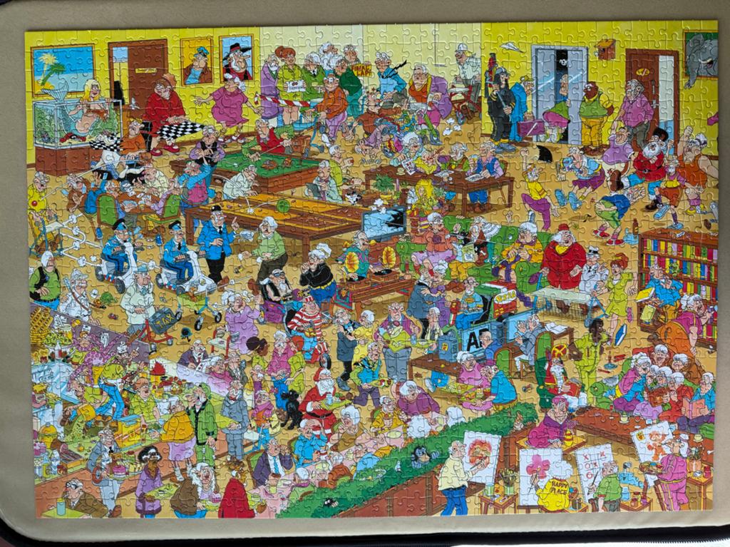 Jan van Haasteren legpuzzel - het Bejaardentehuis, Hobby en Vrije tijd, Denksport en Puzzels, Ophalen, Minder dan 500 stukjes
