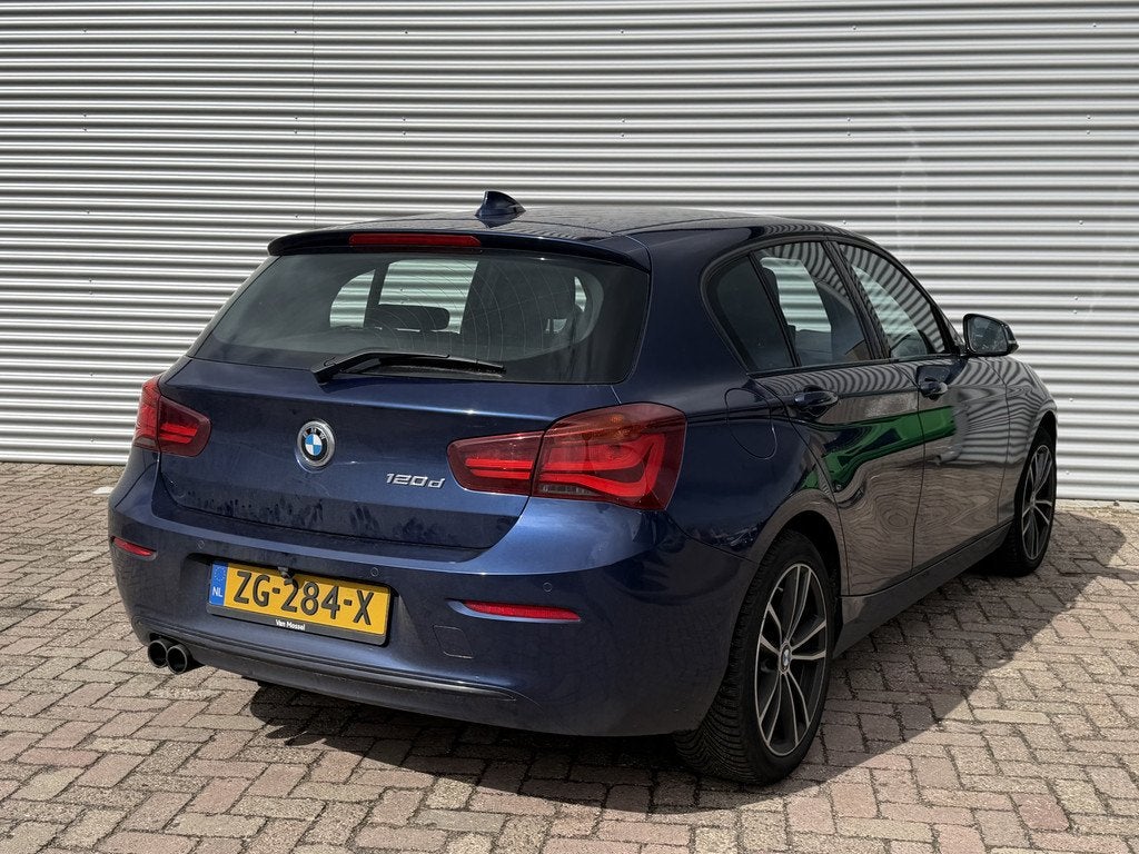 BMW 1-serie 120d Sport Line Edition | Nieuw Binnen! | Automa, Auto's, Blauw, Origineel Nederlands, Bedrijf, Diesel
