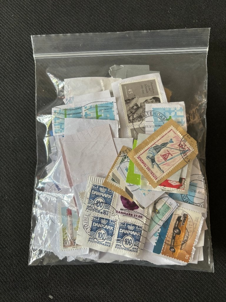 3x pakketje onafgeweekte postzegels (meerdere landen, Postzegels en Munten, Postzegels | Volle albums en Verzamelingen, Ophalen of Verzenden
