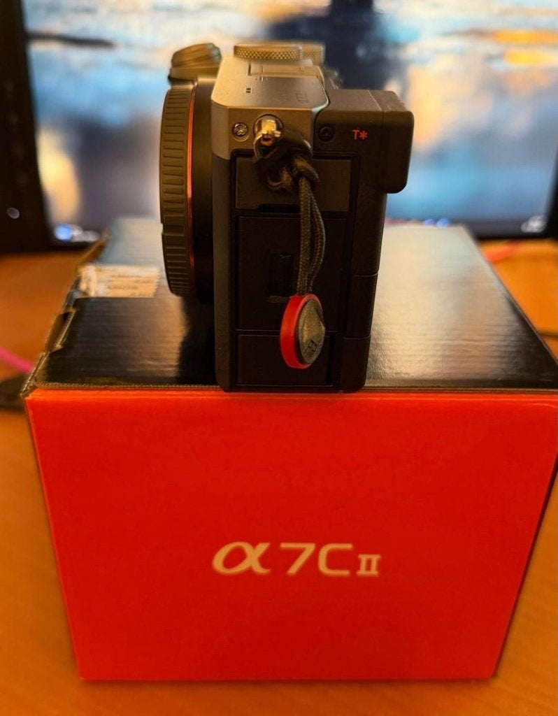 Foto 4 van Sony A7C II Body Zilver - Slechts 296 clicks
