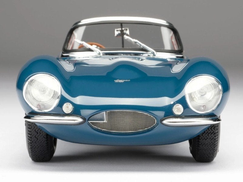 Jaguar XKSS Blauw 1:18 van Amalgam, Hobby en Vrije tijd, Modelauto's | 1:18, Ophalen of Verzenden, Nieuw, Auto, Overige merken