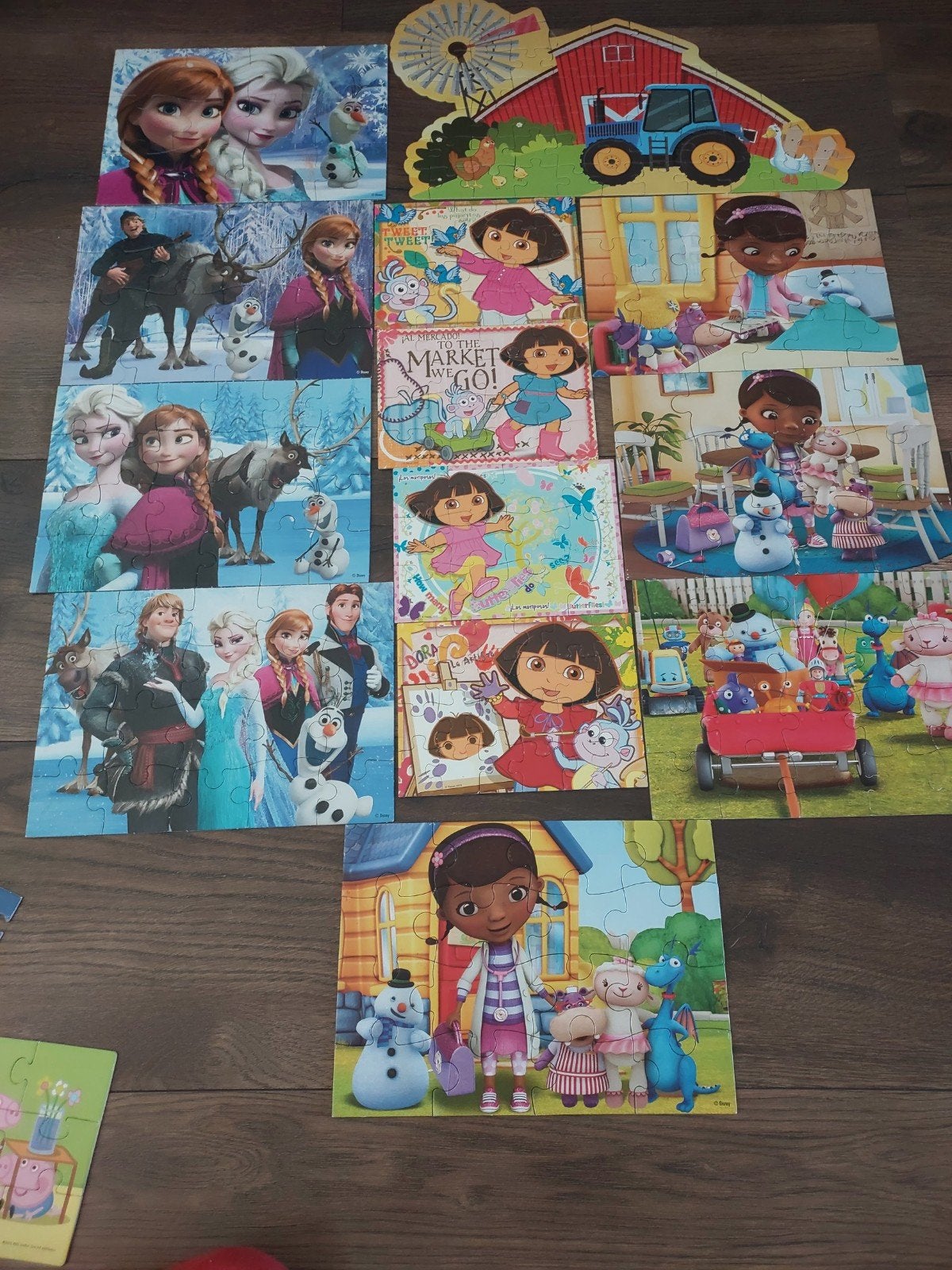 13 kinderpuzzels: Frozen, Dora, Doc McStuffins -, Ophalen, 10 tot 50 stukjes, Gebruikt