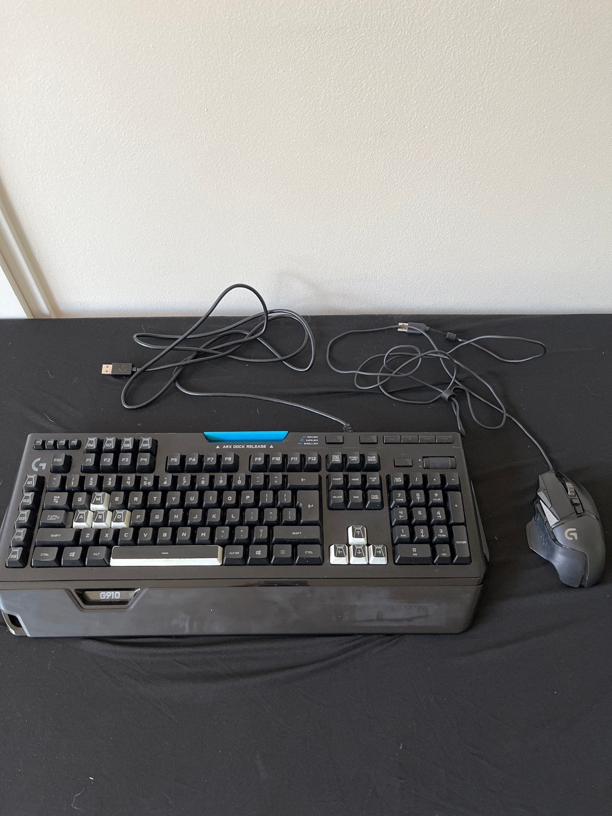 Logitech G910 Toetsenbord en G502 Muis Gaming Set, Computers en Software, Muizen, Rechtshandig, Muis, Gebruikt, Gaming muis