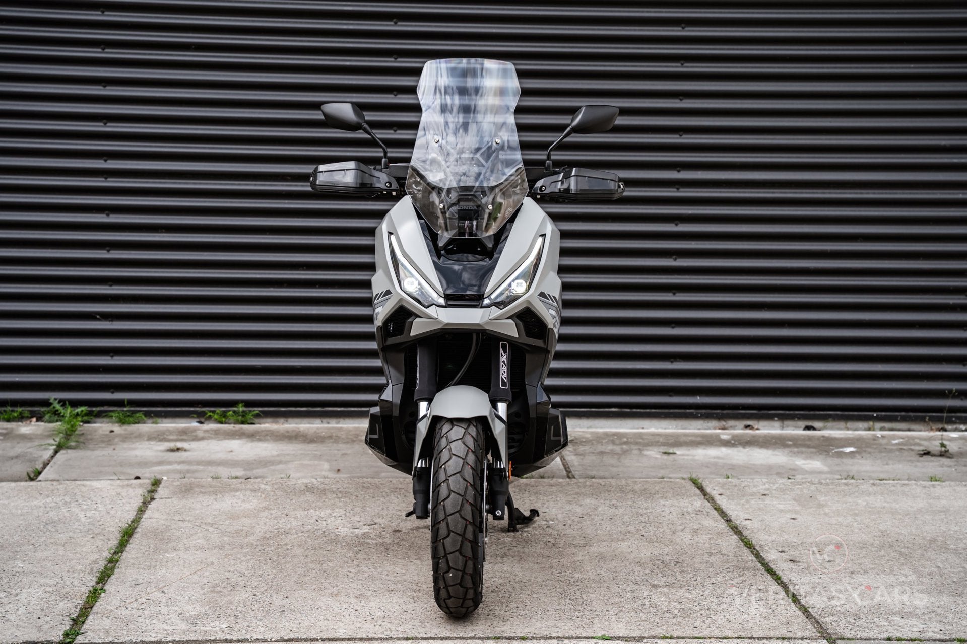Honda X-ADV 750 2025 Facelift|ABS|Akrapovic|Cruise|Led|DCT|H, Motoren, Scooter, 745 cc, Bedrijf, Handvatverwarming