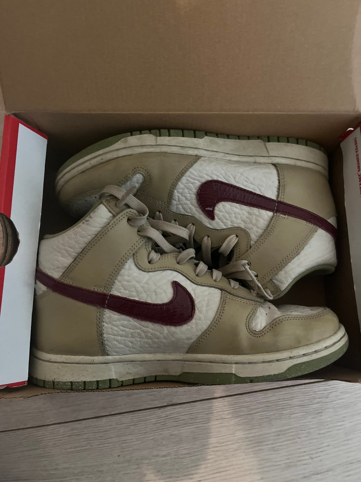 Schoenen, Wit, Ophalen of Verzenden, Sneakers of Gympen, Gedragen