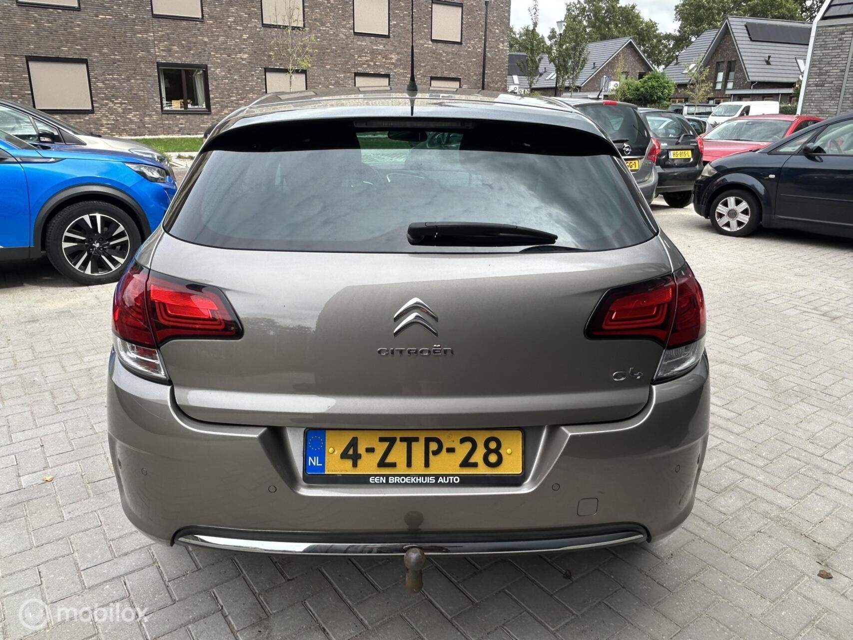 Foto 8 van Citroen C4 1.2 T 130 Pk Feel Collection