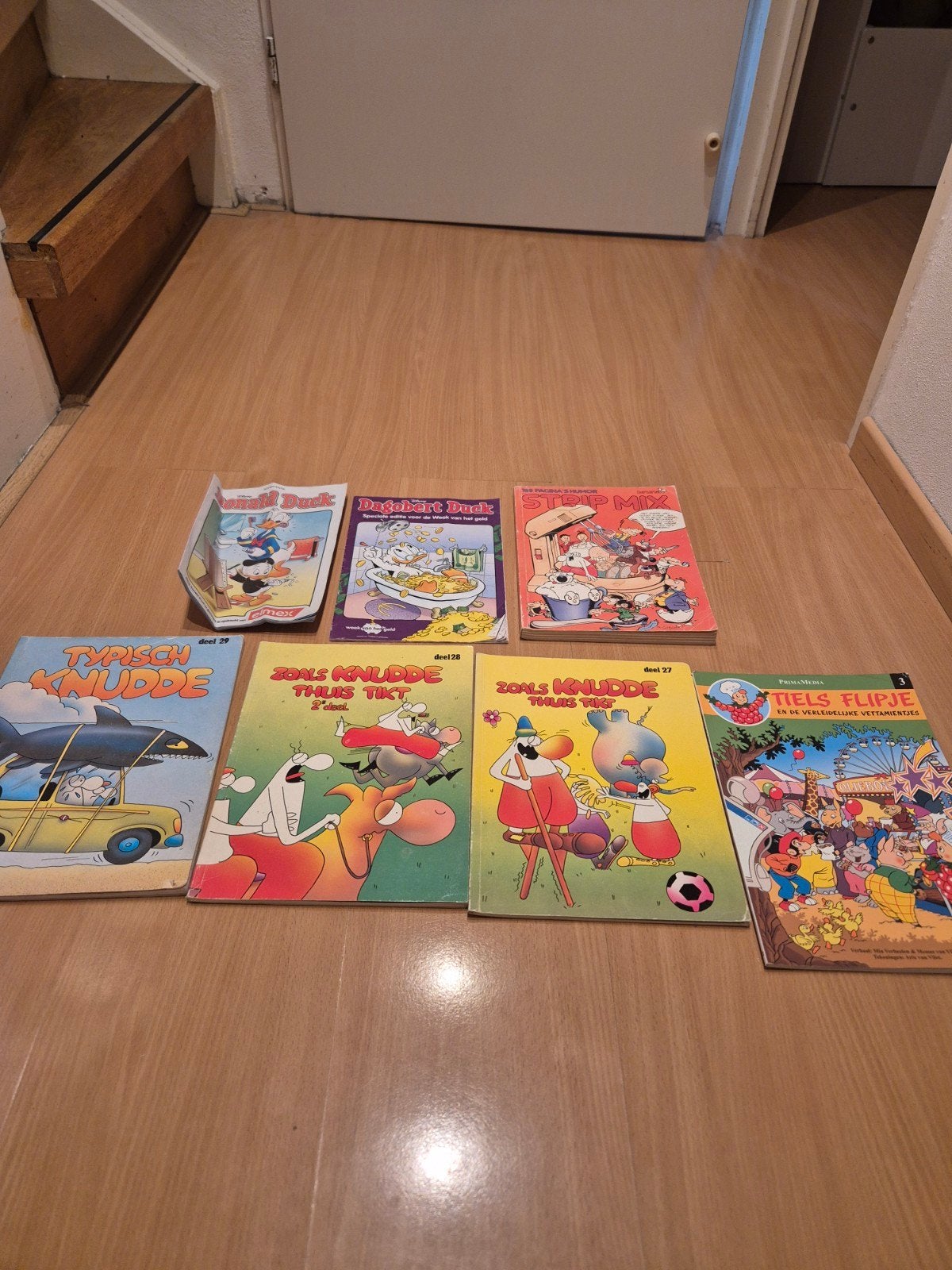 Diverse stripboeken: Donald Duck, Knudde, Tiels Flipje, Boeken, Stripboeken, Ophalen of Verzenden