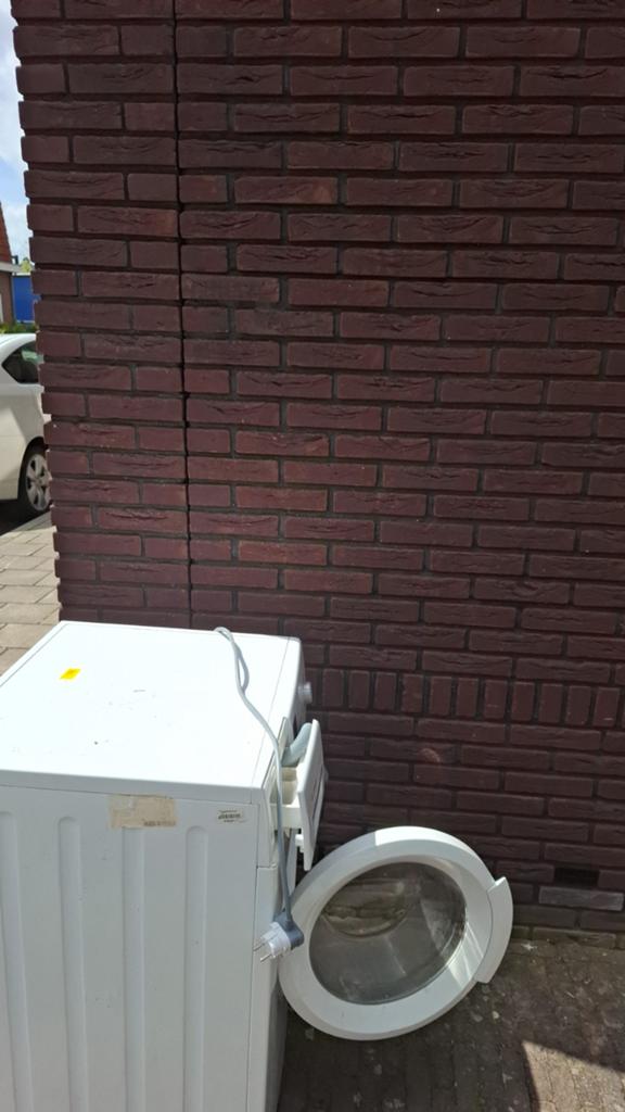 Wasmachine defect - ideaal voor onderdelen of reparatie, Ophalen of Verzenden, Voorlader, Niet werkend, 85 tot 90 cm