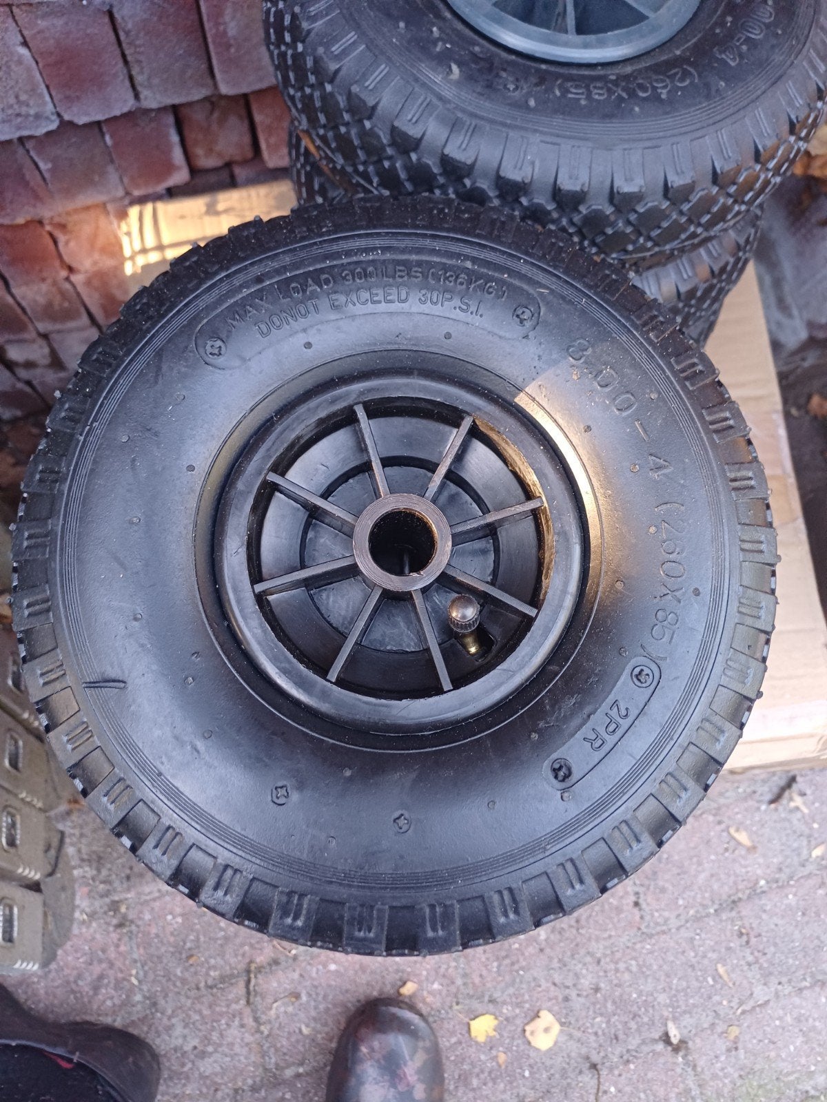 4 Nieuwe Wielen met Zwarte Velg voor Bolderkar, Caravans en Kamperen, Ophalen of Verzenden, Nieuw