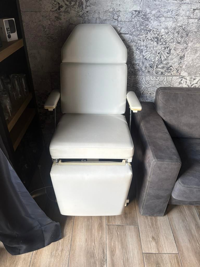Gratis af te halen massage stoelen, Ophalen, Zo goed als nieuw, Apparaat