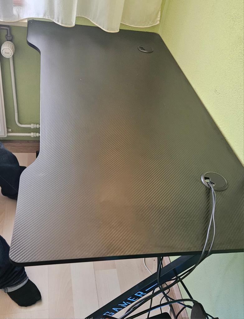 Gaming bureau 120x60, Huis en Inrichting, Bureaus, Ophalen, Zwart, Gebruikt, Gamingbureau