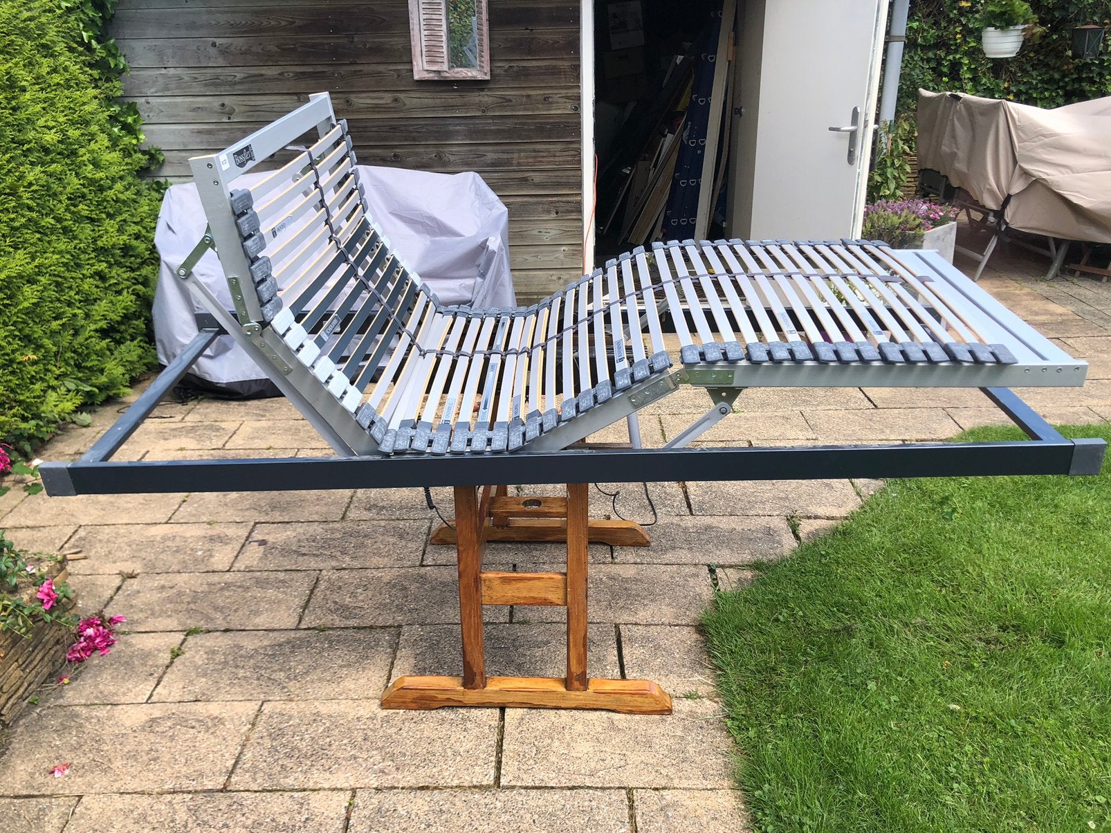 2 elektrische latten bodems 220 x 90 cm, Huis en Inrichting, Slaapkamer | Matrassen en Bedbodems, Ophalen, 90 cm, Eenpersoons