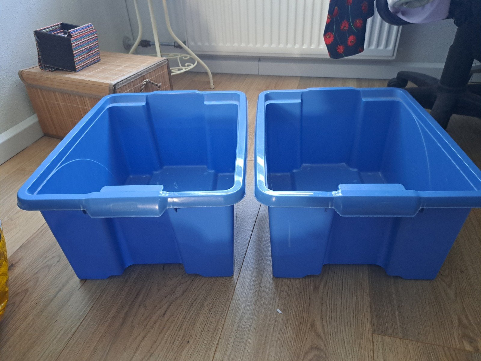 Gratis opbergbakken, Ophalen, Minder dan 40 cm, Doos, Minder dan 35 cm