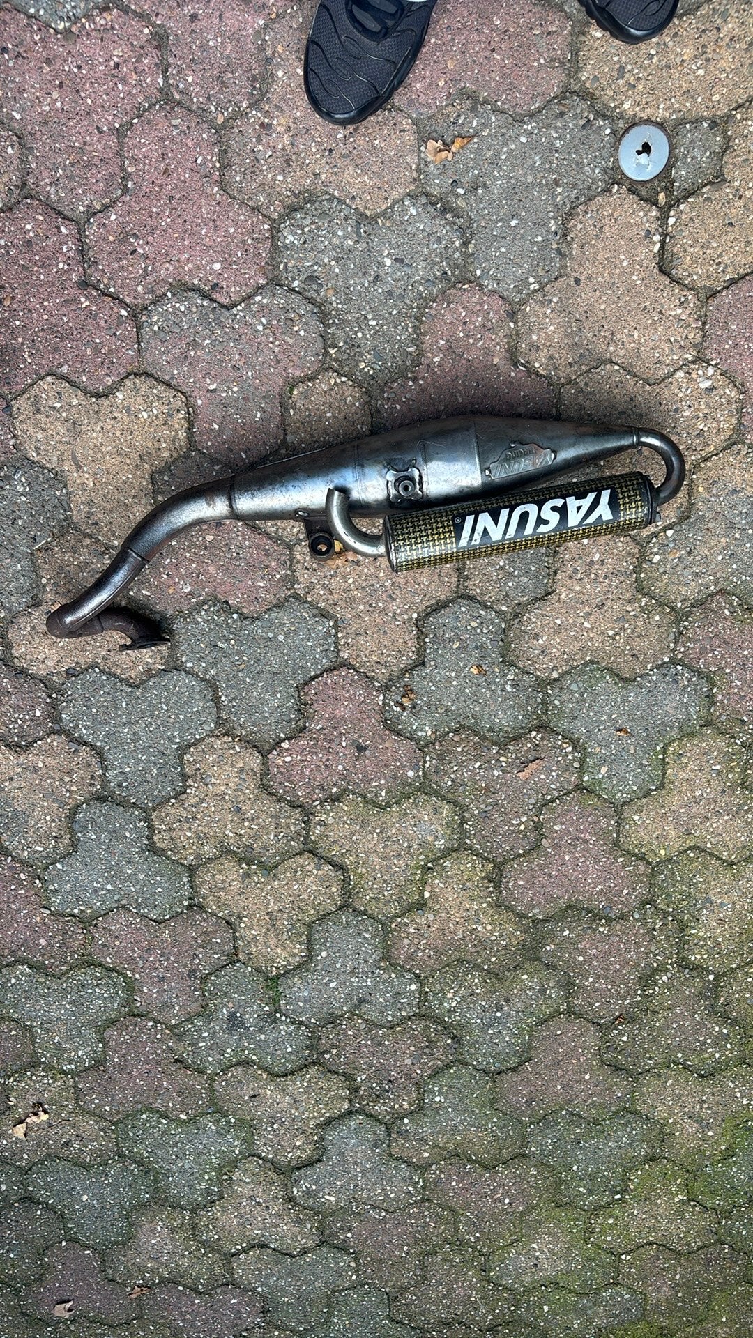 Yasuni z uitlaat, Ophalen, Gebruikt, Uitlaat