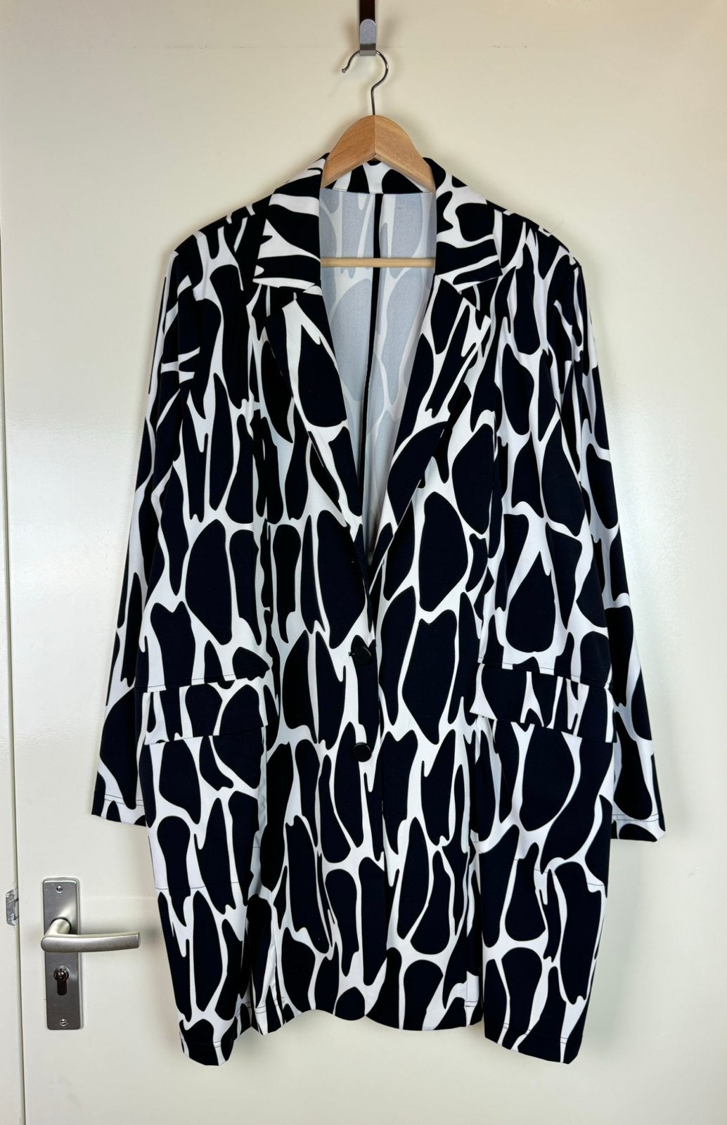 PLUS BASICS 6XL Blazer Jacket Jas Avant Garde Gothic Jersey, Ophalen of Verzenden, Zo goed als nieuw, Zwart, Jas of Mantel