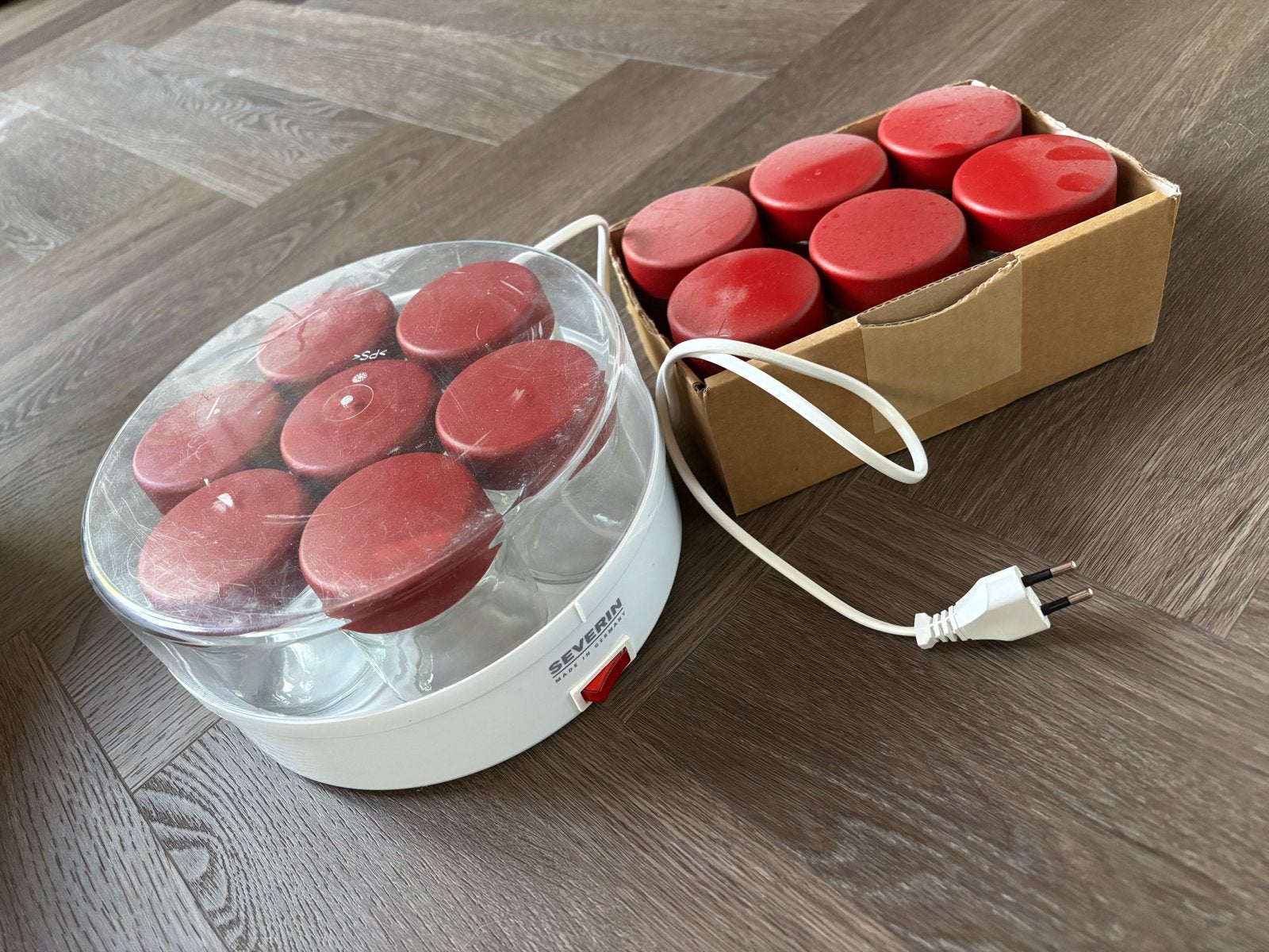 Severin Yoghurtmaker JG 3519 met 13 potjes, Ophalen, Gebruikt