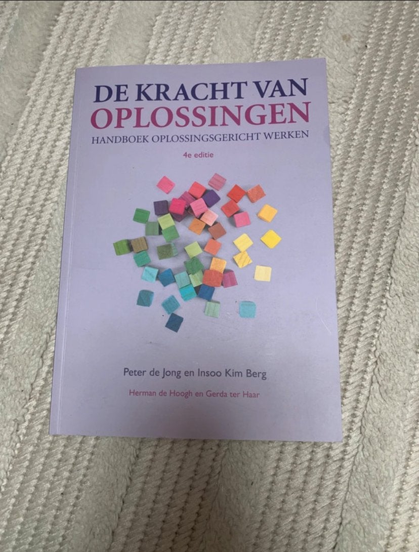 De Kracht van Oplossingen - Handboek Oplossingsgericht Werke, Ophalen of Verzenden, Gamma, Zo goed als nieuw, HBO