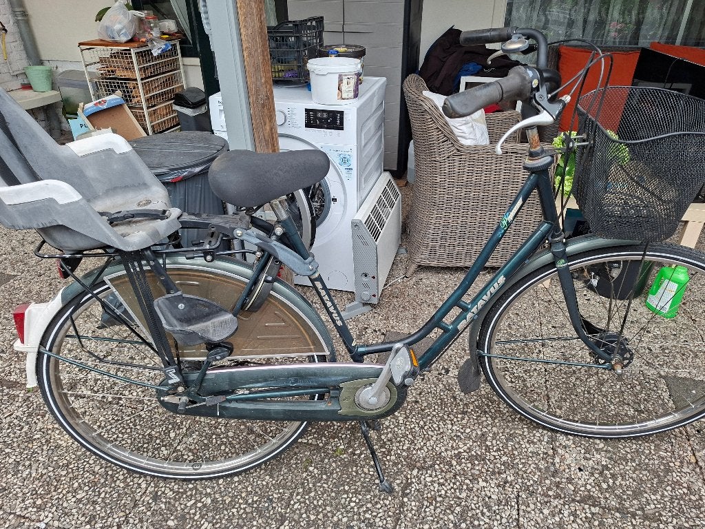 28 inch BATAVUS dames fiets met versnellingen en achterzietj, Fietsen en Brommers, Fietsen | Dames | Damesfietsen, Ophalen, Gebruikt