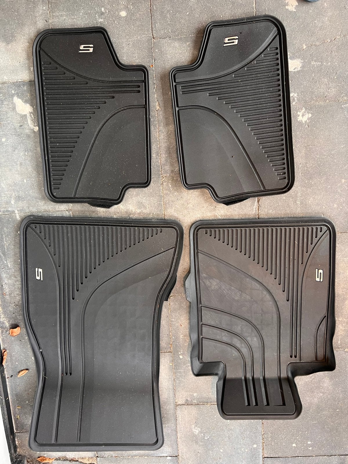 Bmw 5 serie rubberen matten set., Ophalen, Zo goed als nieuw