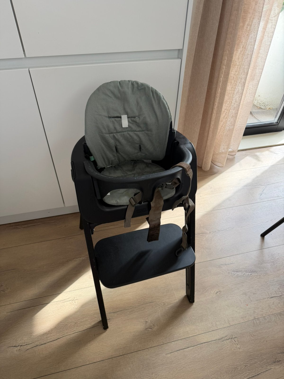 Stokke steps kinderstoel, Ophalen, Zo goed als nieuw, Meegroeistoel