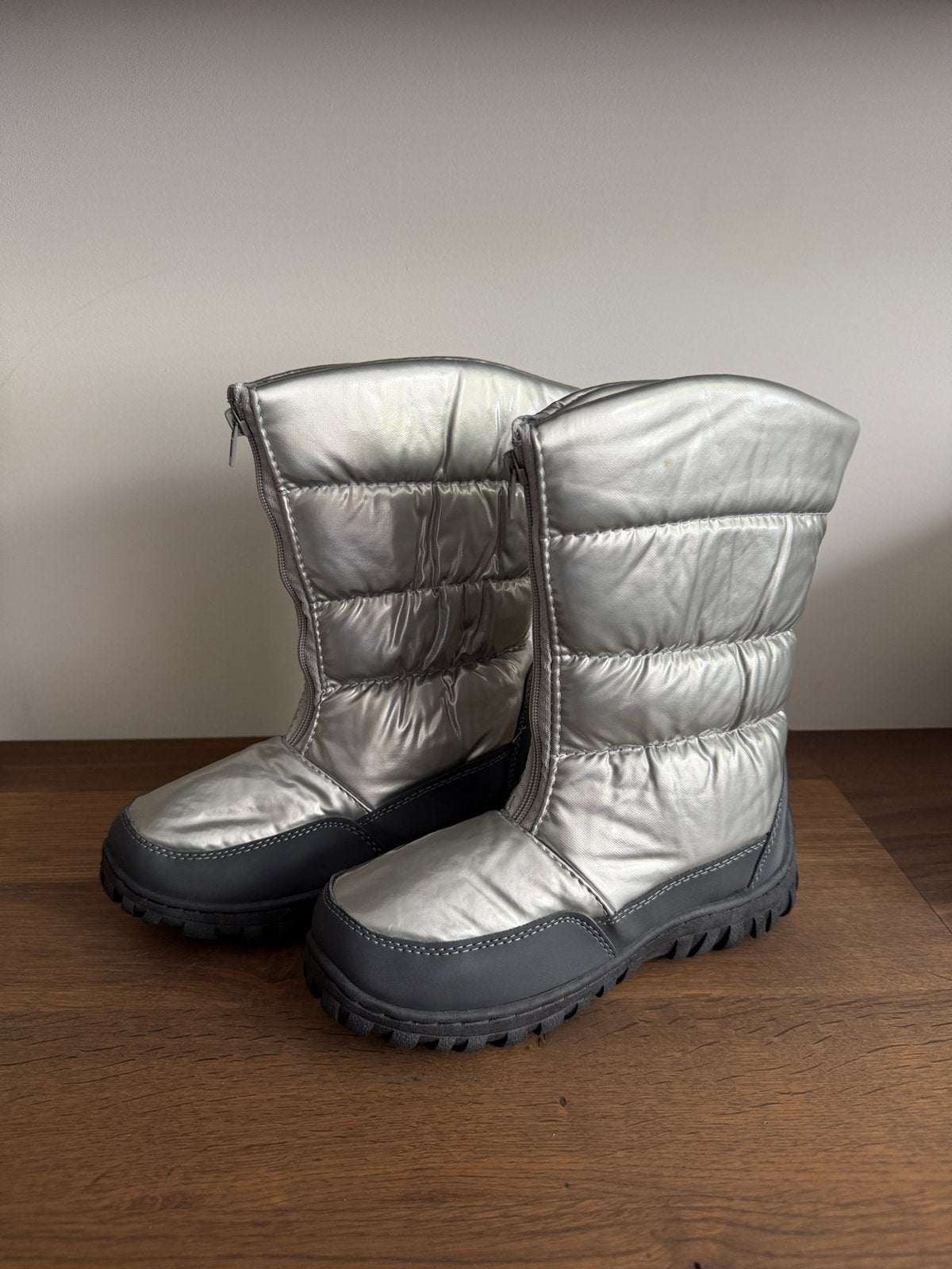 Zilverkleurige Snowboots Maat 38, Kleding | Dames, Schoenen, Ophalen of Verzenden, Nieuw, Overige kleuren, Snowboots