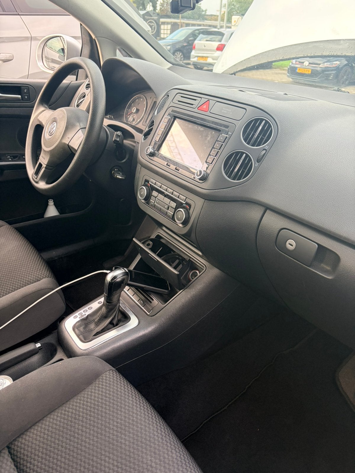 Foto 5 van Volkswagen Golf Plus 1.2 TSI 77KW DSG 2011 Grijs