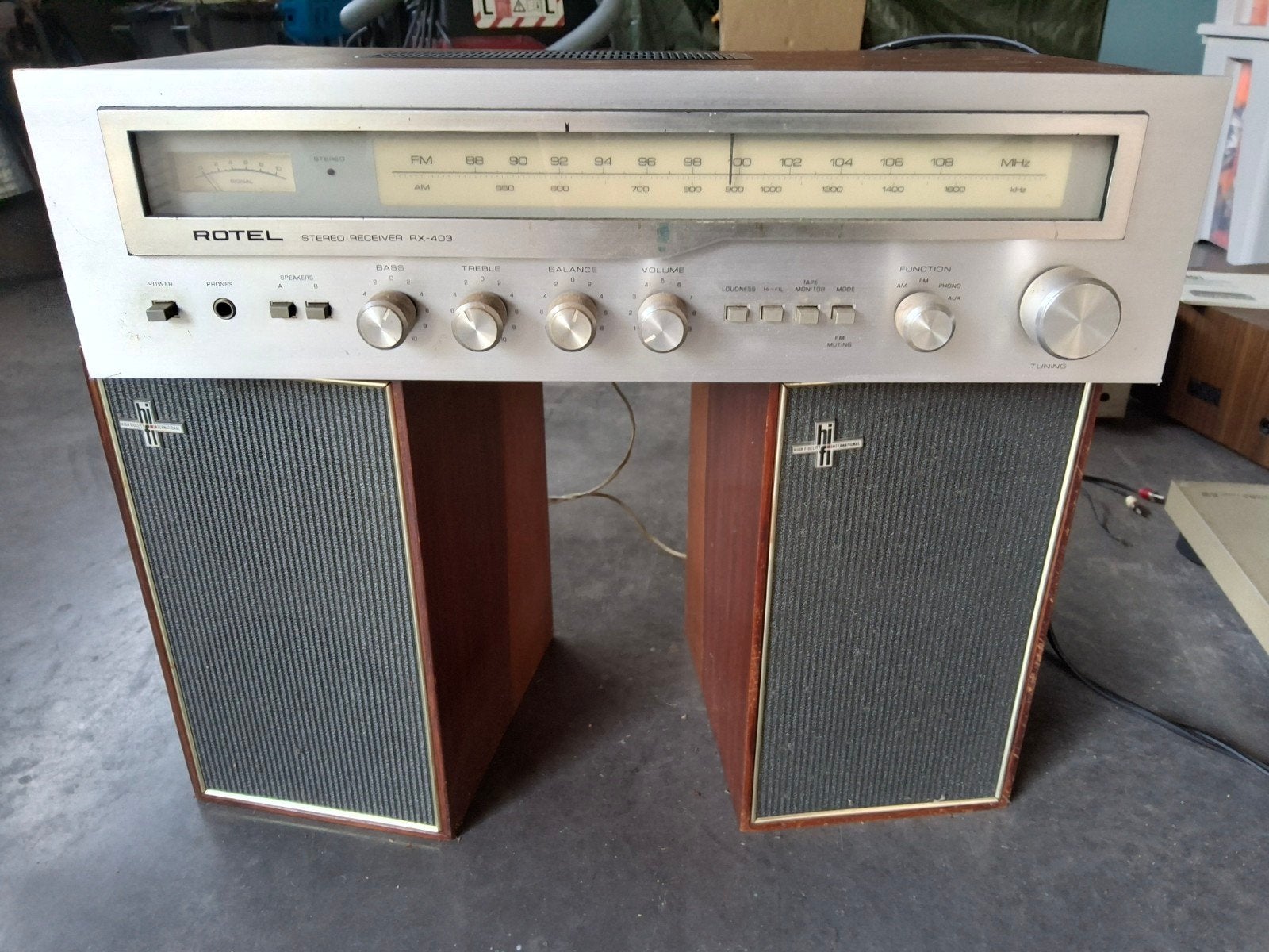 Rotel RX-403 Stereo Receiver met Philips Speakers, Audio, Tv en Foto, Stereo-sets, Ophalen