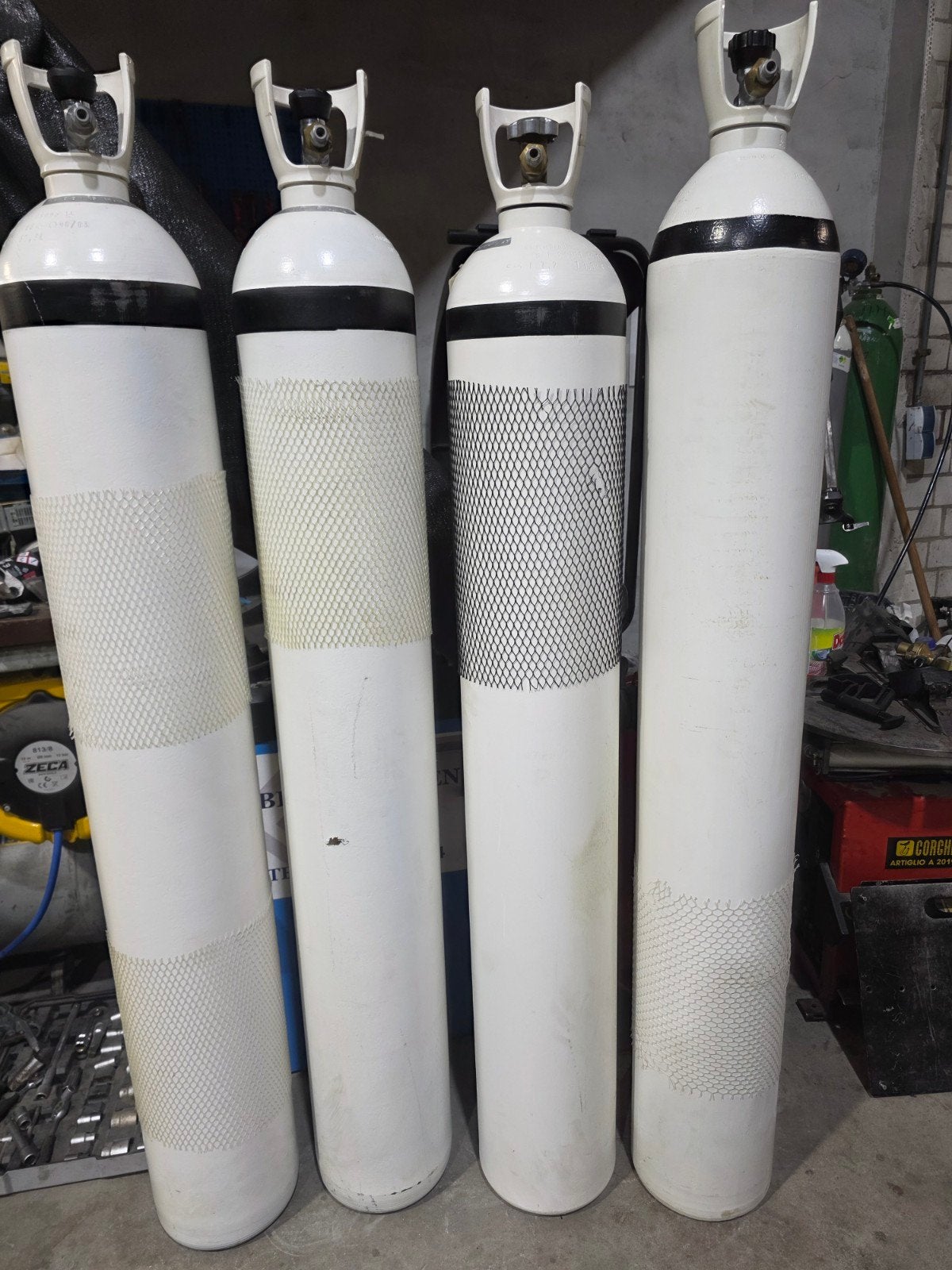 4 buffer flessen 300 bar 50 liter, Ophalen, Duikfles